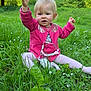 Zélia a rejoint le concours — aidez-le/la à gagner de superbes lots ! toddler, child, grass, greenery, wildflowers, outdoor, nature, pink_sweater, sparkles, sunlight, cute, baby, sitting, happy, portrait, daylight, arms_up, trees, meadow, casual_clothing