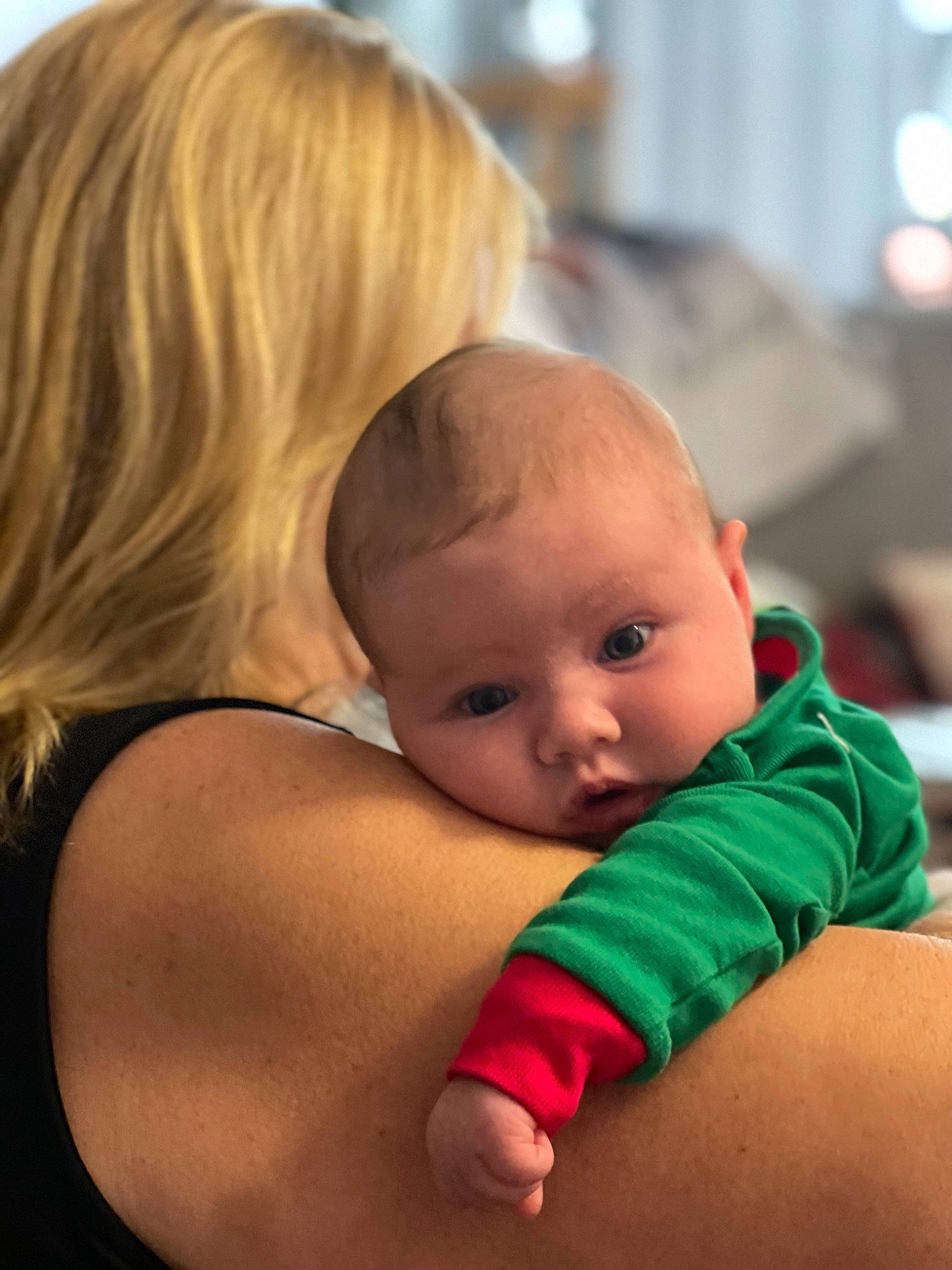 Scarlett is registered to the contest to win money with this photo: abdomen, baby, cheek, chest, child, comfort, elbow, finger, fun, gesture, hair, hand, happy, human_body, joint, person, shoulder, sitting, skin, toddler