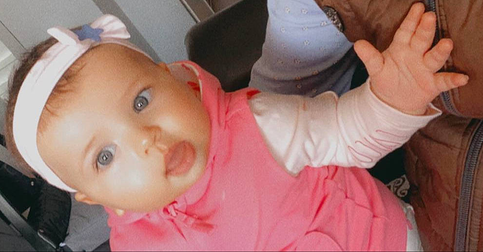 Firdaws participe au concours pour gagner de l'argent avec cette photo : abdomen, baby, cheek, child, ear, eye, face, forehead, head, lip, mouth, neck, nose, person, pink, skin, toddler, trunk