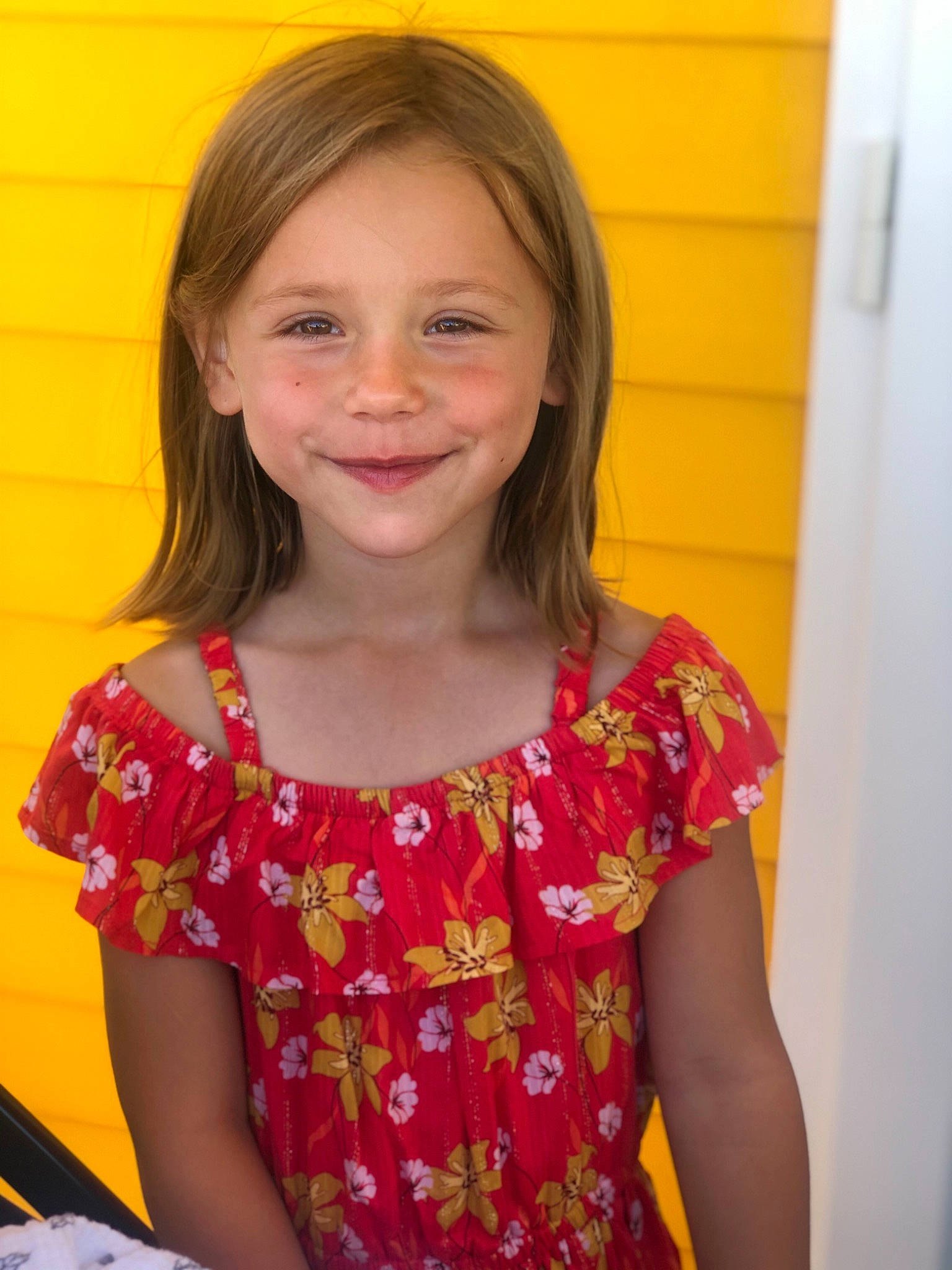 Bryhanna a rejoint le concours — aidez-le/la à gagner de superbes lots ! baby_toddler_clothing, beauty, blond, brown_hair, cheek, child, chin, dress, event, fun, happy, iris, joy, magenta, pattern, person, pink, sleeve, smile, t_shirt