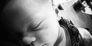 Norah a rejoint le concours — aidez-le/la à gagner de superbes lots ! baby, bodypart, clothing, ear, face, finger, frown, hand, head, knitwear, neck, newborn, person, photography, portrait, sad, sleeping, sweater