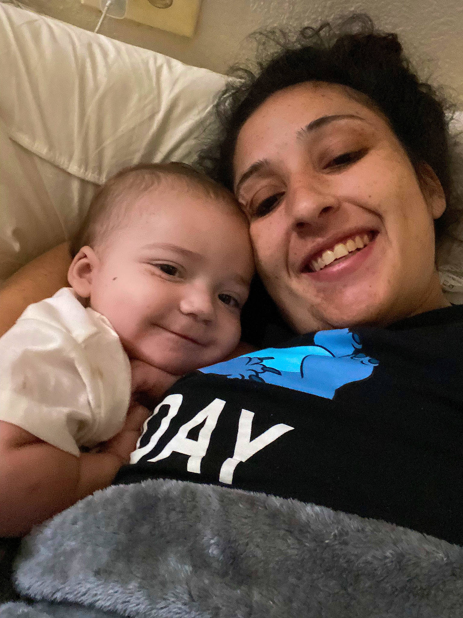 Zion is registered to the contest to win money with this photo: cheek, chin, comfort, eye, eyebrow, face, facial_expression, forehead, hairstyle, happy, head, joy, lip, mouth, muscle, nose, organ, person, shoulder, skin