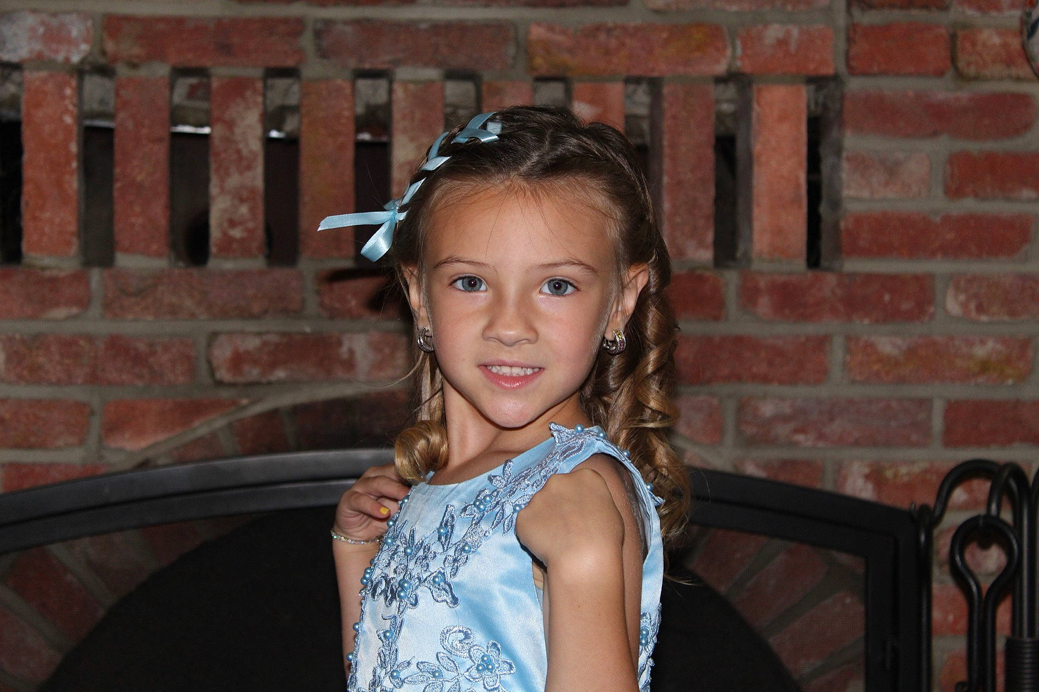 Gracelyn joined the competition — help win amazing prizes! audio_equipment, black_hair, brown_hair, child, electric_blue, event, eyebrow, eyelash, eyewear, facial_expression, fashion_accessory, flash_photography, fun, hair_accessory, happy, iris, joy, long_hair, neck, person