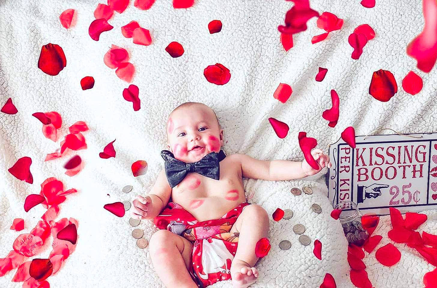 Israel is registered to the contest to win money with this photo: baby, baby_toddler_clothing, beauty, carmine, design, event, happy, holiday, leg, linens, magenta, pattern, person, petal, photograph, pink, red, room, textile, thigh