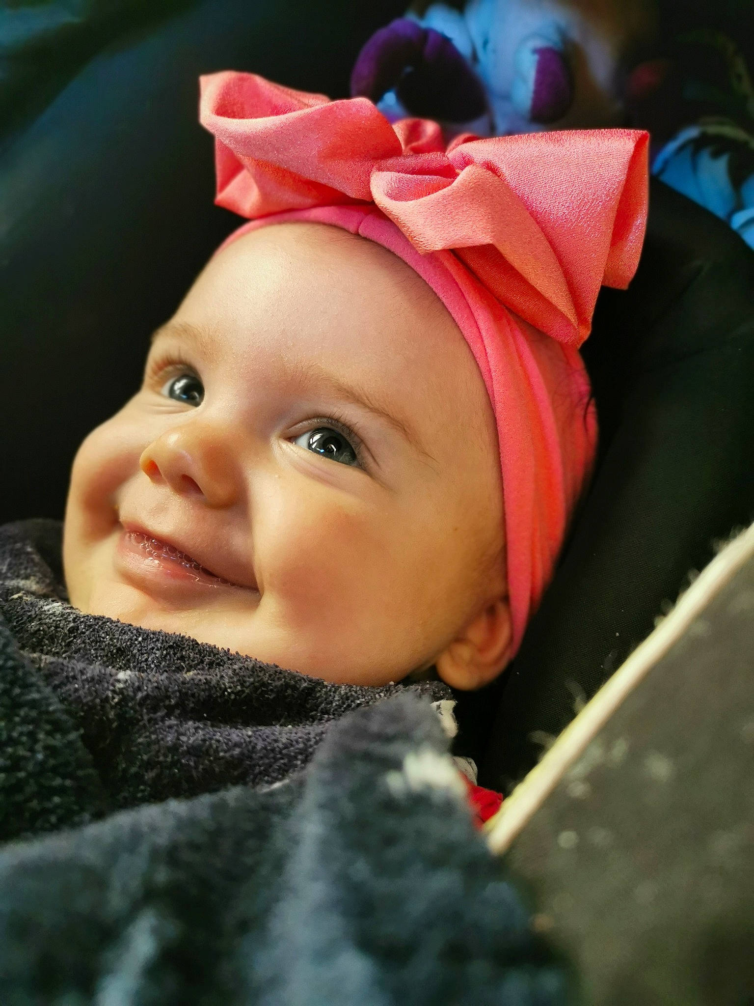 Roxane participe au concours pour gagner de l'argent avec cette photo : baby, cap, cheek, child, chin, costume_hat, eyebrow, fashion_accessory, fun, happy, hat, headgear, headwear, lip, magenta, mouth, nose, person, skin, smile