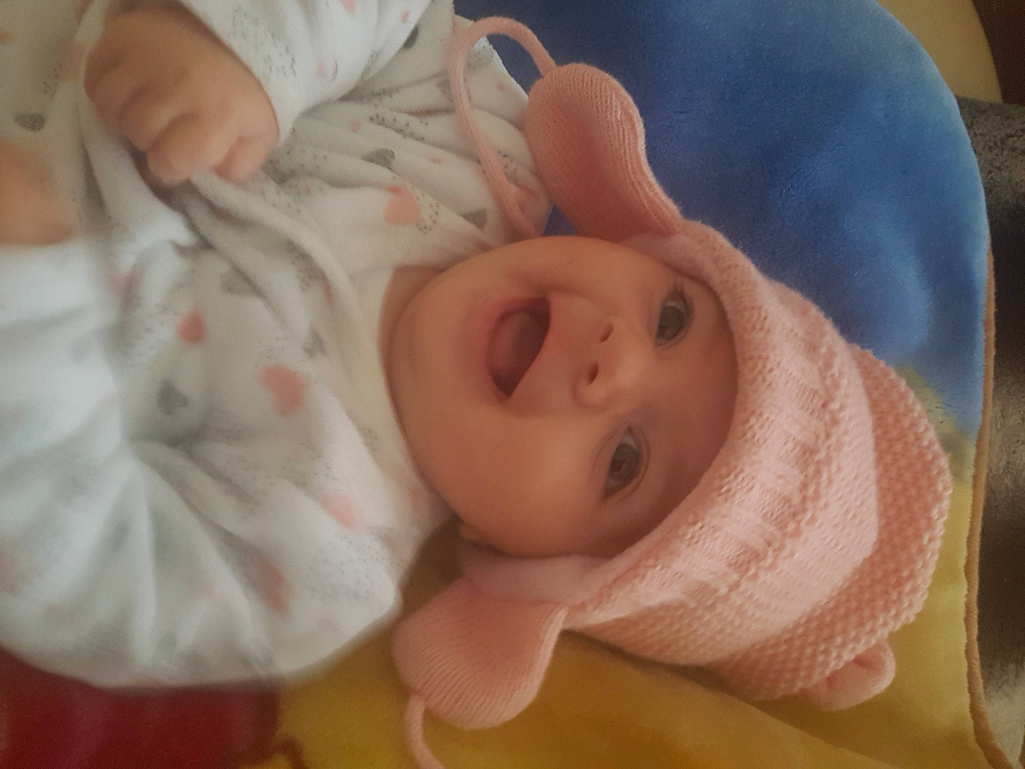 Djena participe au concours pour gagner de l'argent avec cette photo : baby, baby_products, baby_toddler_clothing, cheek, child, comfort, eyelash, happy, hat, headgear, headwear, iris, linens, lip, nose, person, product, skin, sleeve, smile