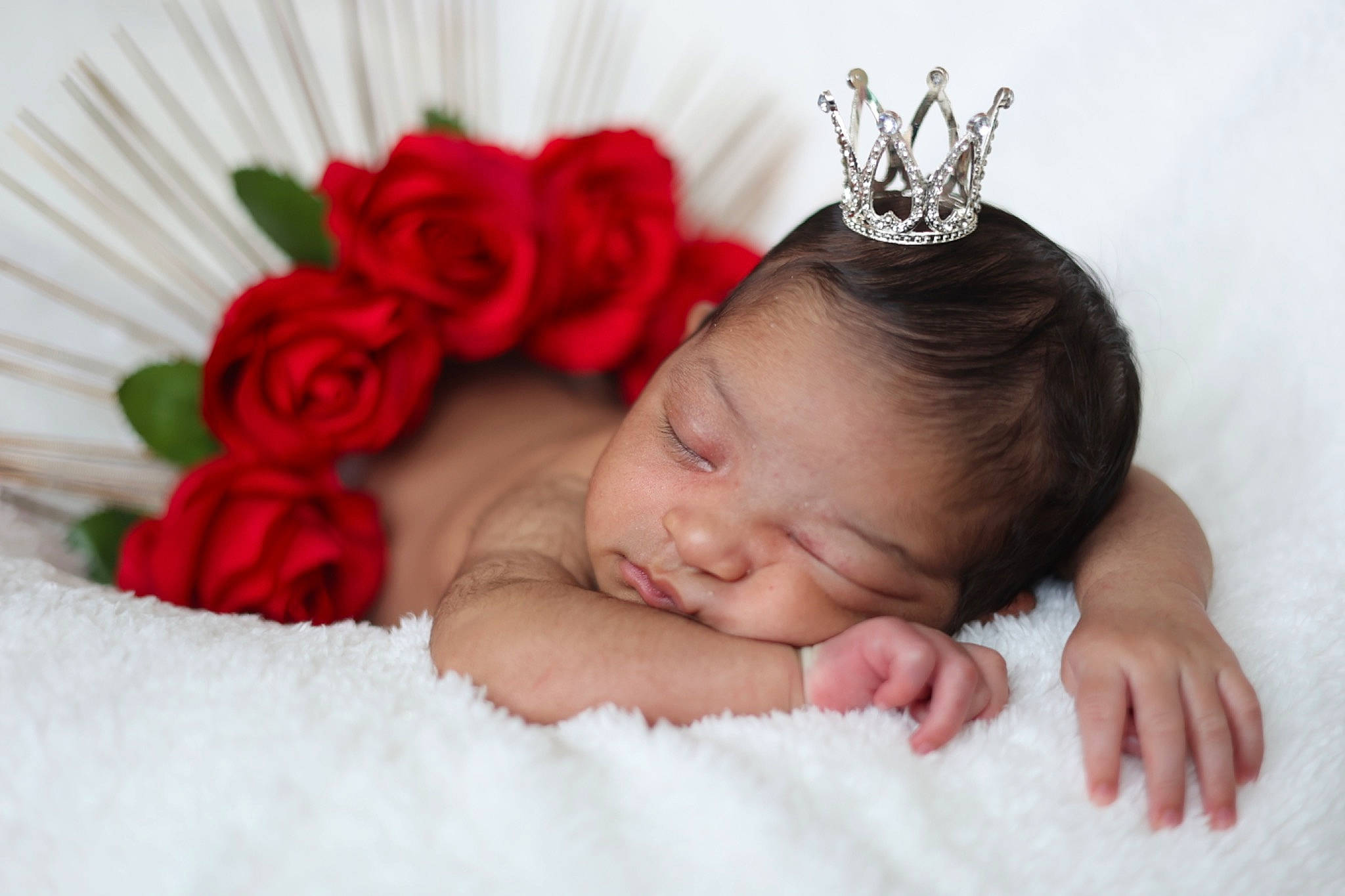 Jupiter is registered to the contest to win money with this photo: baby, baby_sleeping, baby_toddler_clothing, comfort, costume_hat, facial_expression, finger, flower, hand, happy, headband, headgear, headpiece, jewellery, linens, person, petal, pink, plant, skin