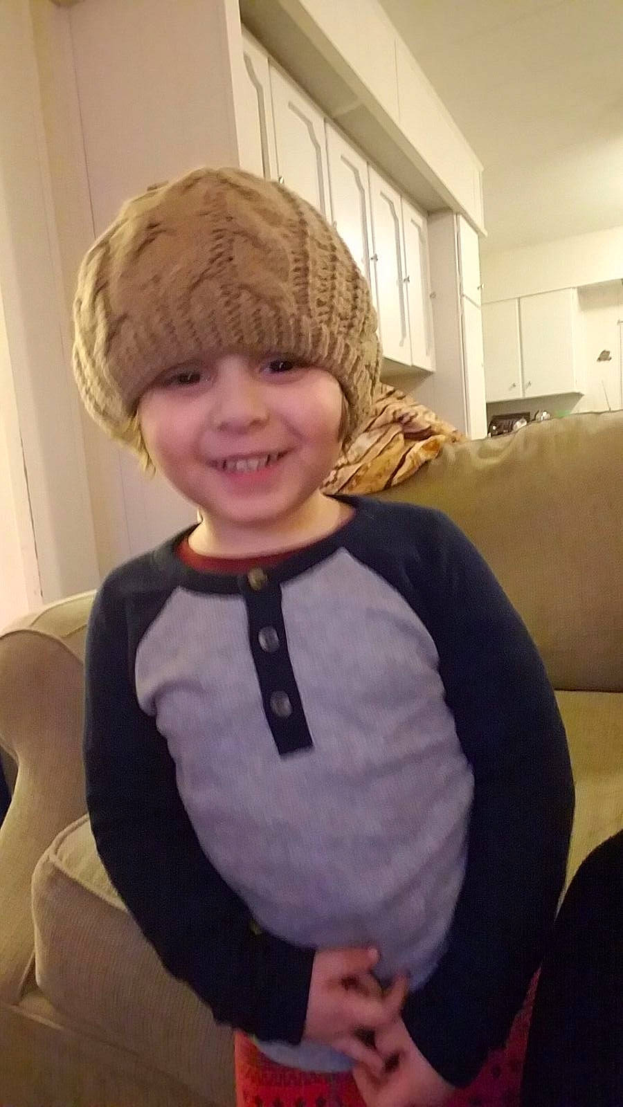 Marc is registered to the contest to win money with this photo: