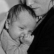 Amy a rejoint le concours — aidez-le/la à gagner de superbes lots ! baby, child, infant, mother, adult, black_and_white, portrait, close_up, holding, cuddling, thumb_sucking, face, skin, hair, clothing, love, affection, family, tenderness, sleepy