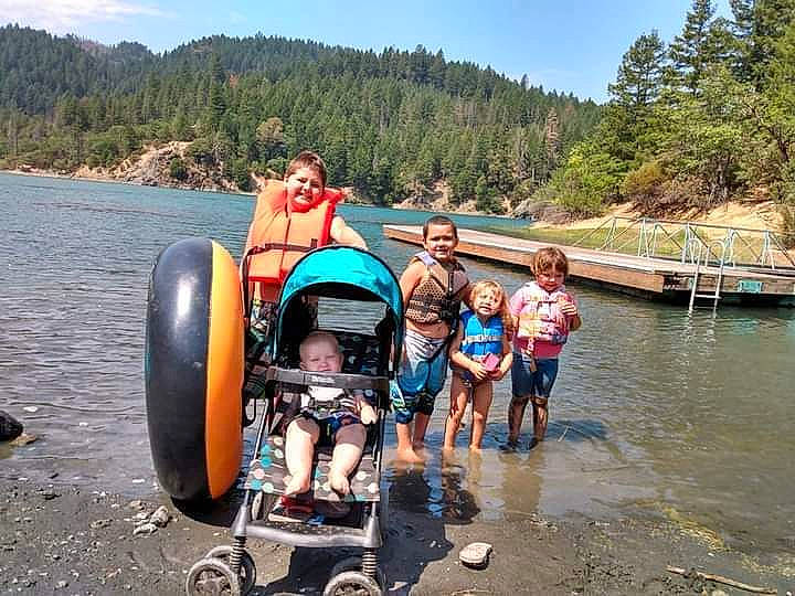 Isabella Renfer joined the competition — help win amazing prizes! automotive_design, automotive_tire, automotive_wheel_system, fun, joy, lake, leisure, mode_of_transport, motor_vehicle, mountain, person, plant, recreation, shorts, sky, summer, tire, travel, tree, vehicle