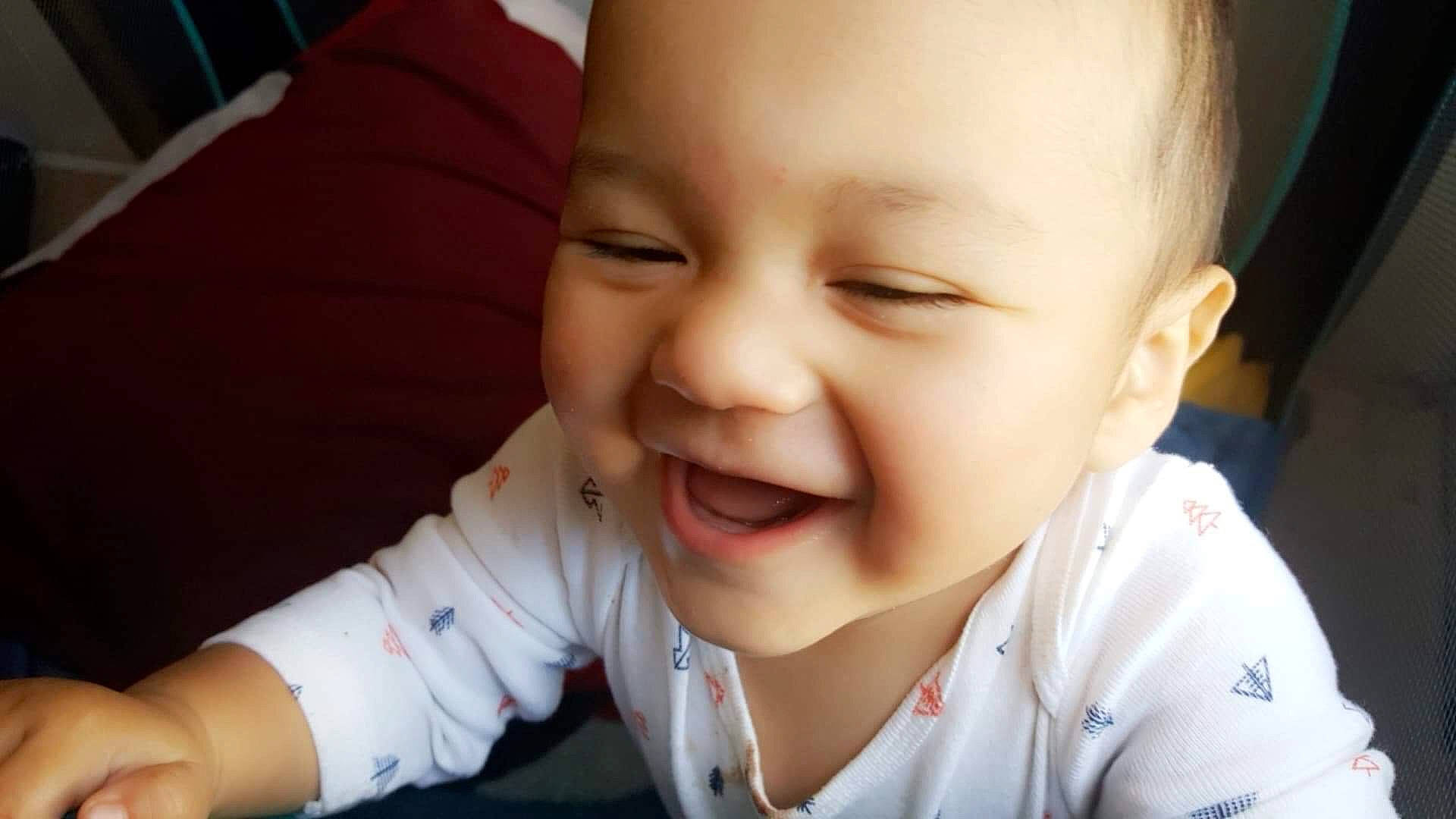 Marcos is registered to the contest to win money with this photo: boy, cheek, child, chin, day, ear, eye, facial_expression, finger, girl, hand, infant, joy, lip, mouth, nose, person, product, skin, smile