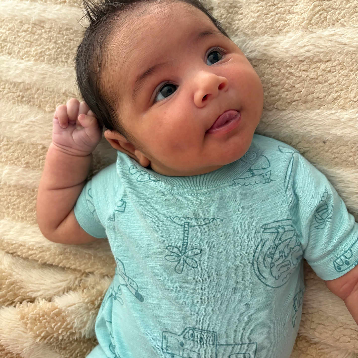 Onyx joined the competition — help win amazing prizes! baby, blanket, bodypart, clothing, couch, cushion, face, finger, furniture, hand, happy, head, homedecor, newborn, person, photography, portrait, sleeve, smile, t_shirt