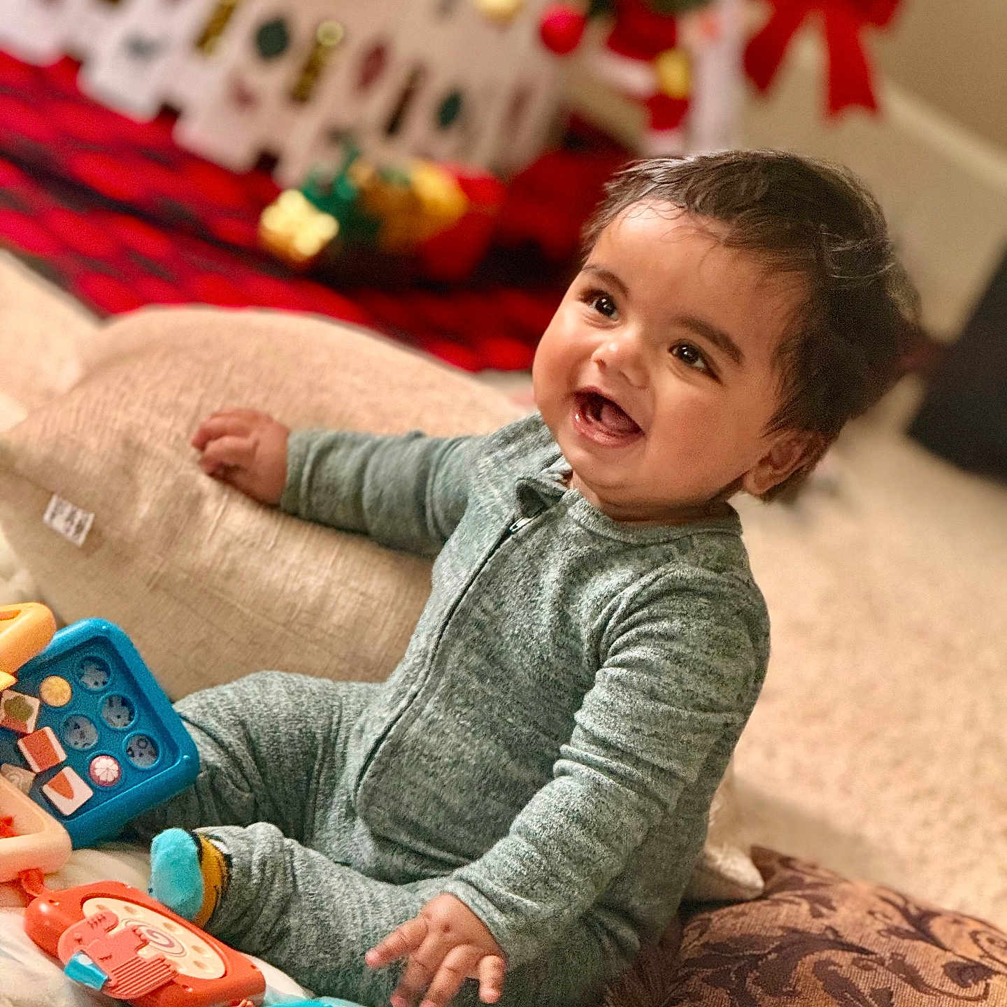 Rishaan joined the competition — help win amazing prizes! baby, babylaughing, couch, crying, face, festival, furniture, happy, head, laughing, person, photography, portrait, sad, sitting, smile, toy