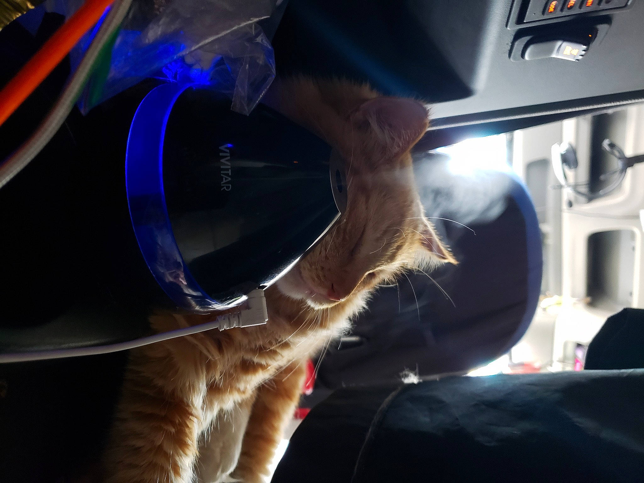 Lucky is registered to the contest to win money with this photo: auto_part, automotive_design, automotive_exterior, automotive_lighting, automotive_tire, automotive_wheel_system, bumper, electric_blue, finger, headlamp, hood, luxury_vehicle, machine, motor_vehicle, personal_luxury_car, service, steering_wheel, vehicle, vehicle_door, windshield