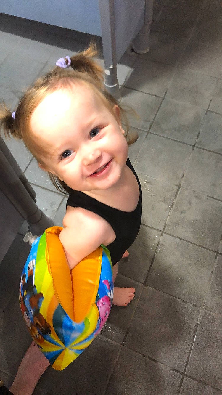 Ellora is registered to the contest to win money with this photo: baby, child, head, joy, neck, person, play, product, skin, smile, toddler