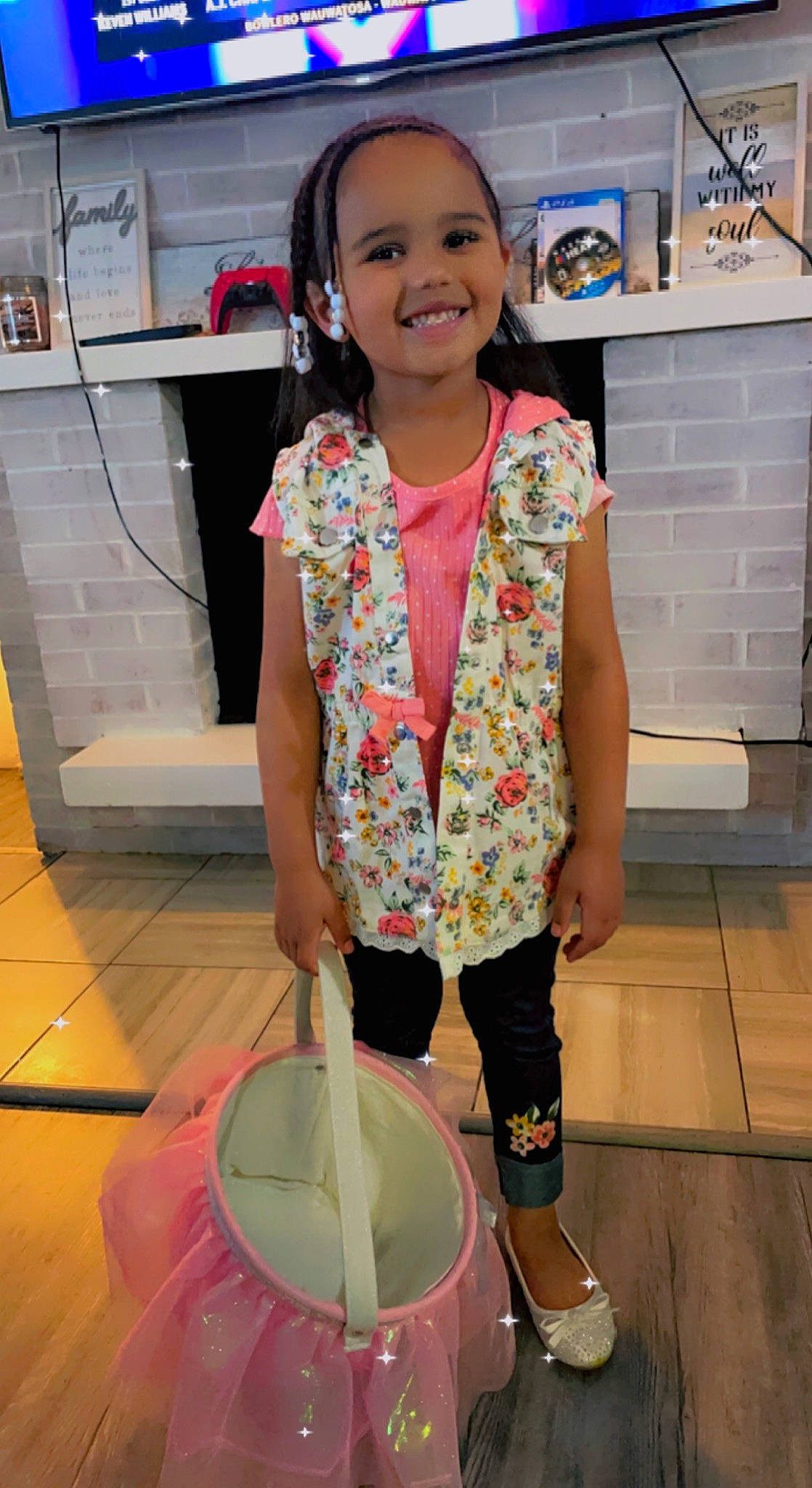 Harmani Lanae is registered to the contest to win money with this photo: child, cleanliness, face, fashion_design, fun, hair, hairstyle, happy, human_leg, joy, magenta, neck, pattern, person, photograph, pink, shoulder, sleeve, smile, snapshot