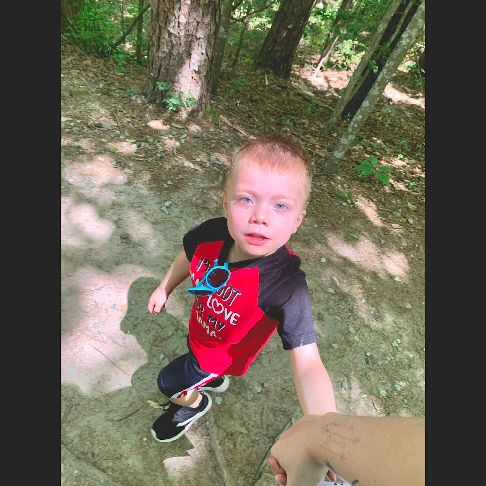 Kingston is registered to the contest to win money with this photo: child, cool, flash_photography, fun, grass, happy, landscape, leisure, people_in_nature, person, photo_caption, plant, play, recreation, shorts, sitting, soil, t_shirt, tints_and_shades, toddler