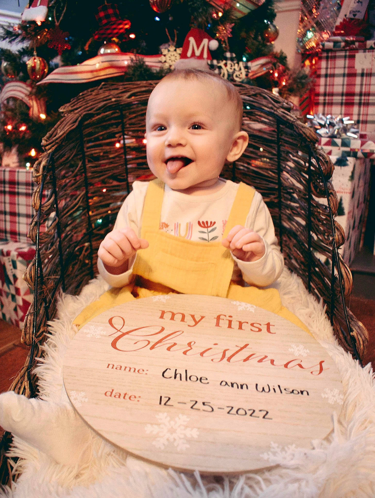Chloe is registered to the contest to win money with this photo: baby, baby_toddler_clothing, buttercream, cake, cake_decorating, cake_decorating_supply, child, christmas_ornament, christmas_tree, dessert, event, happy, holiday, icing, person, product, smile, sugar_cake, sweetness, toddler