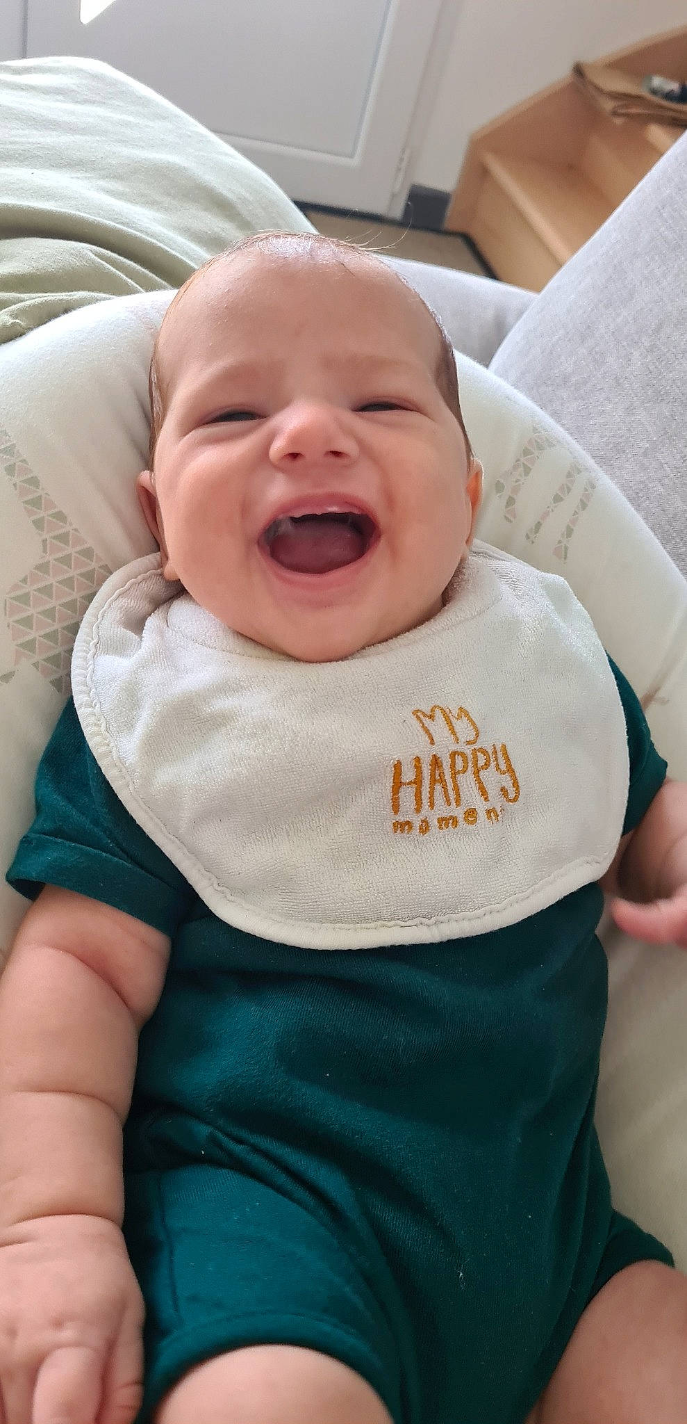 Miguel a rejoint le concours — aidez-le/la à gagner de superbes lots ! baby, baby_products, baby_sleeping, baby_toddler_clothing, cheek, child, comfort, eye, eyebrow, face, happy, head, linens, mouth, person, skin, sleeve, smile, t_shirt, toddler