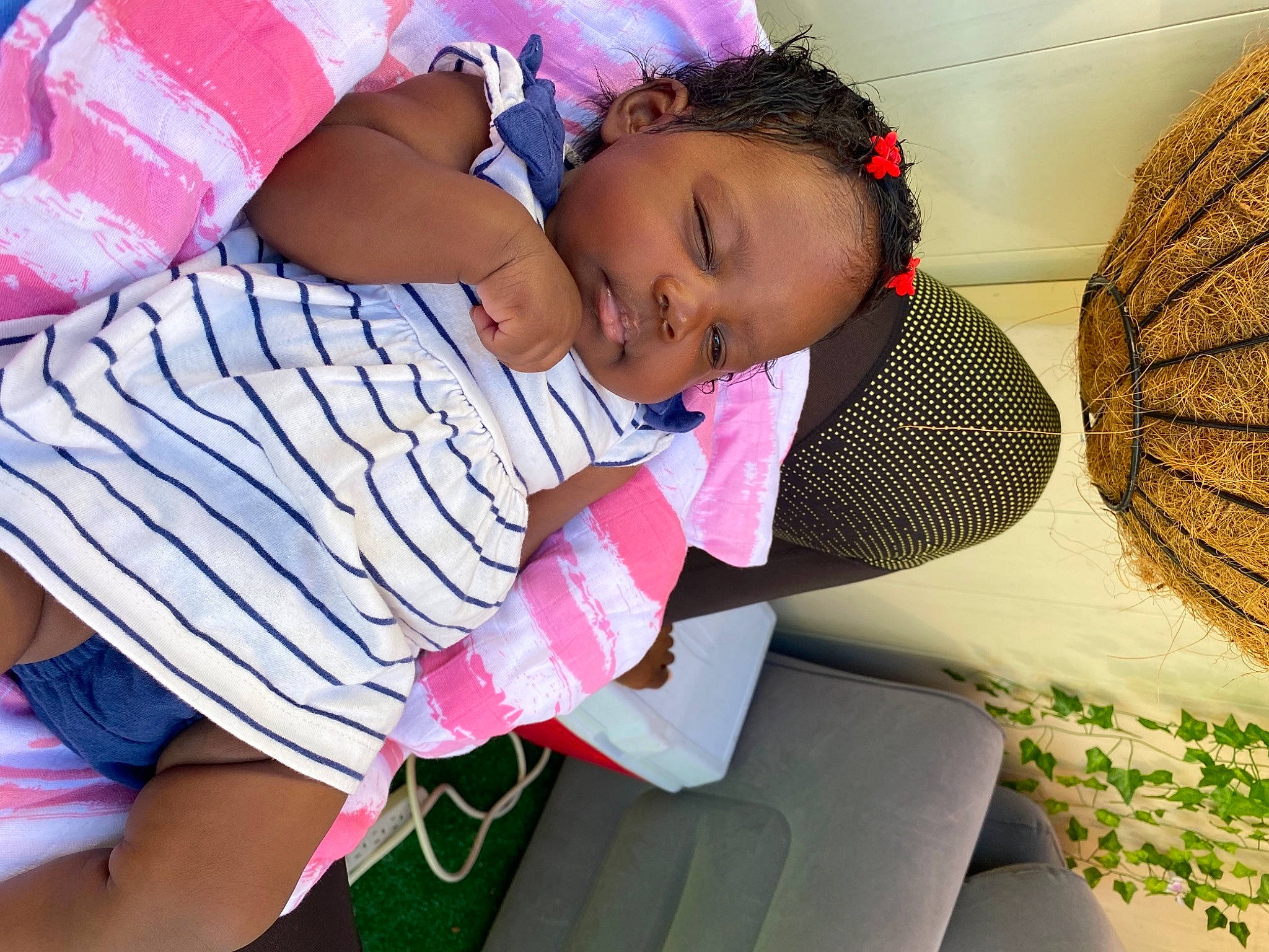 Elizabeth is registered to the contest to win money with this photo: baby, baby_products, baby_toddler_clothing, beauty, child, circle, fun, happy, leisure, magenta, pattern, person, pink, plant, play, purple, thigh, toddler, white, wicker