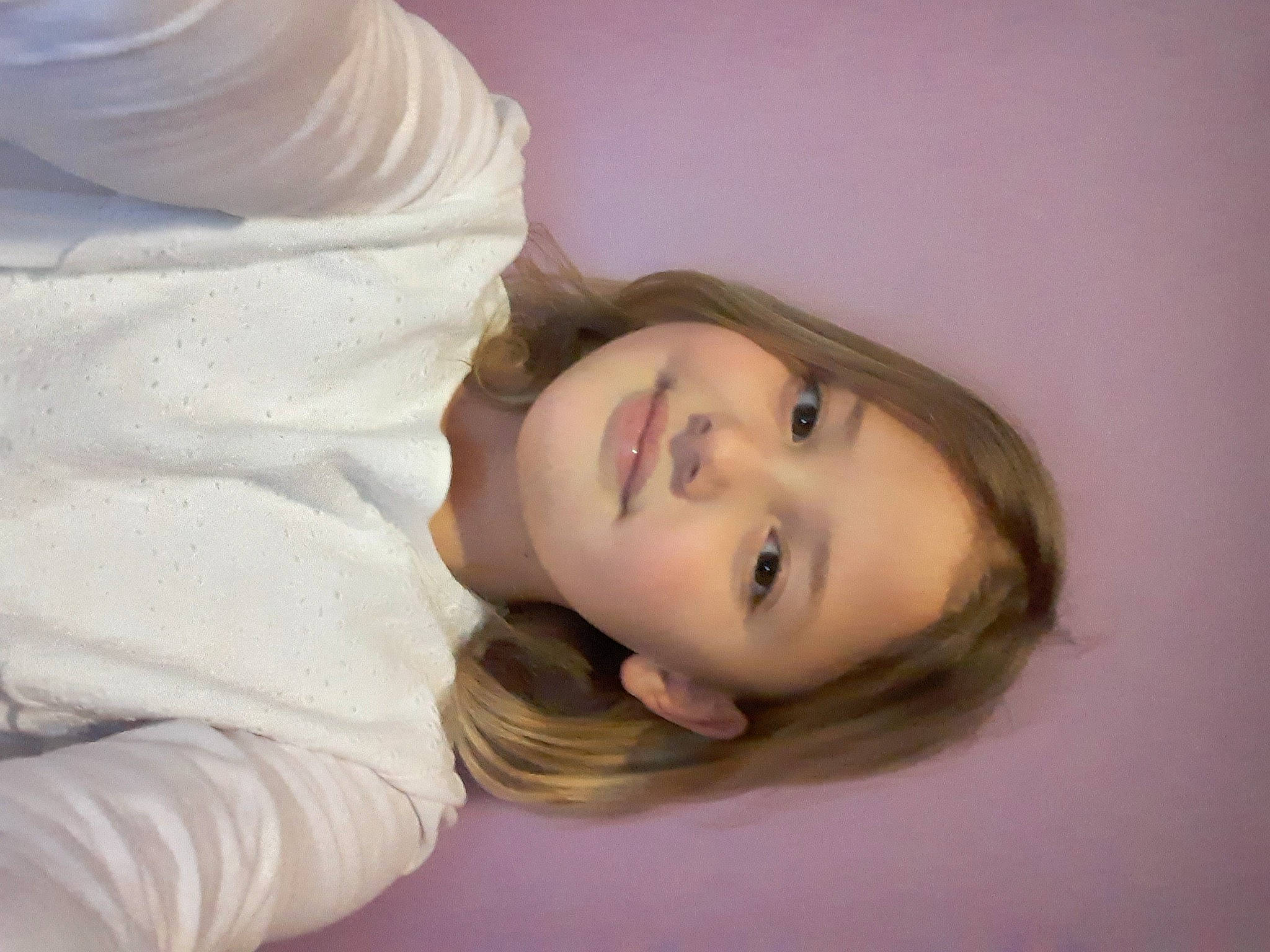 Elena a rejoint le concours — aidez-le/la à gagner de superbes lots ! beauty, beige, cheek, chin, comfort, eyebrow, eyelash, forehead, hairstyle, jaw, joy, layered_hair, lip, long_hair, makeover, neck, person, photo_shoot, portrait, portrait_photography