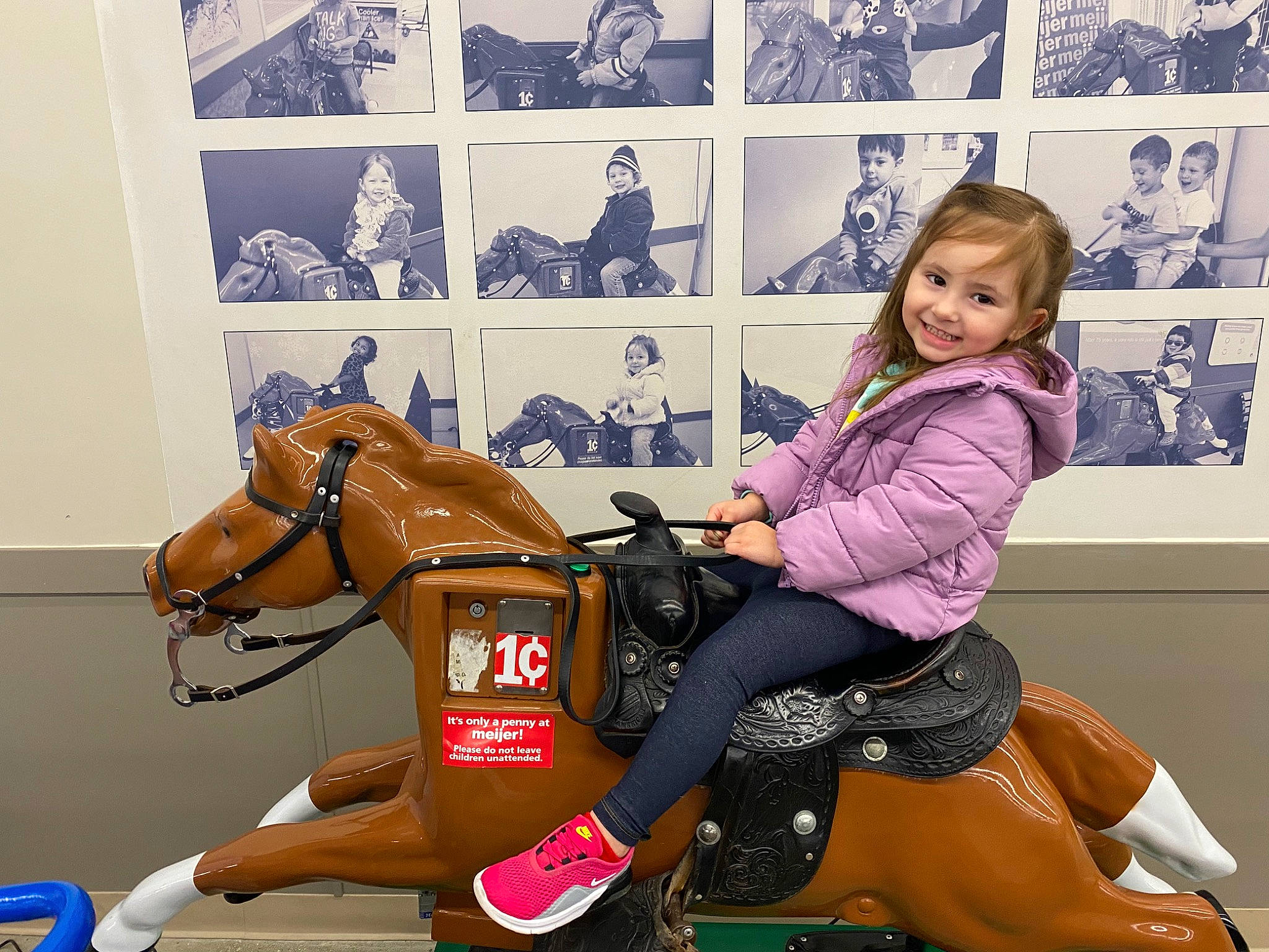 Kenslee joined the competition — help win amazing prizes! bridle, cool, equestrianism, event, fun, happy, headwear, horse, horse_supplies, horse_tack, human_leg, joy, knee, leisure, pack_animal, person, recreation, rein, saddle, shoe