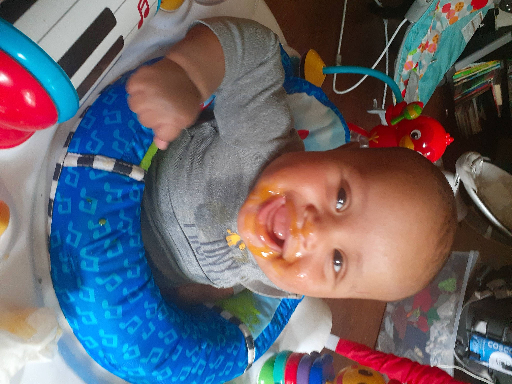 Matias is registered to the contest to win money with this photo: baby, baby_products, baby_toddler_clothing, baby_toys, cheek, child, electric_blue, eye, fun, happy, iris, mouth, nose, organ, person, plastic_bottle, product, skin, smile, toddler