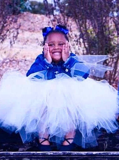 Kamiya joined the competition — help win amazing prizes! ballet_tutu, costume, headpiece, joy, person, smile