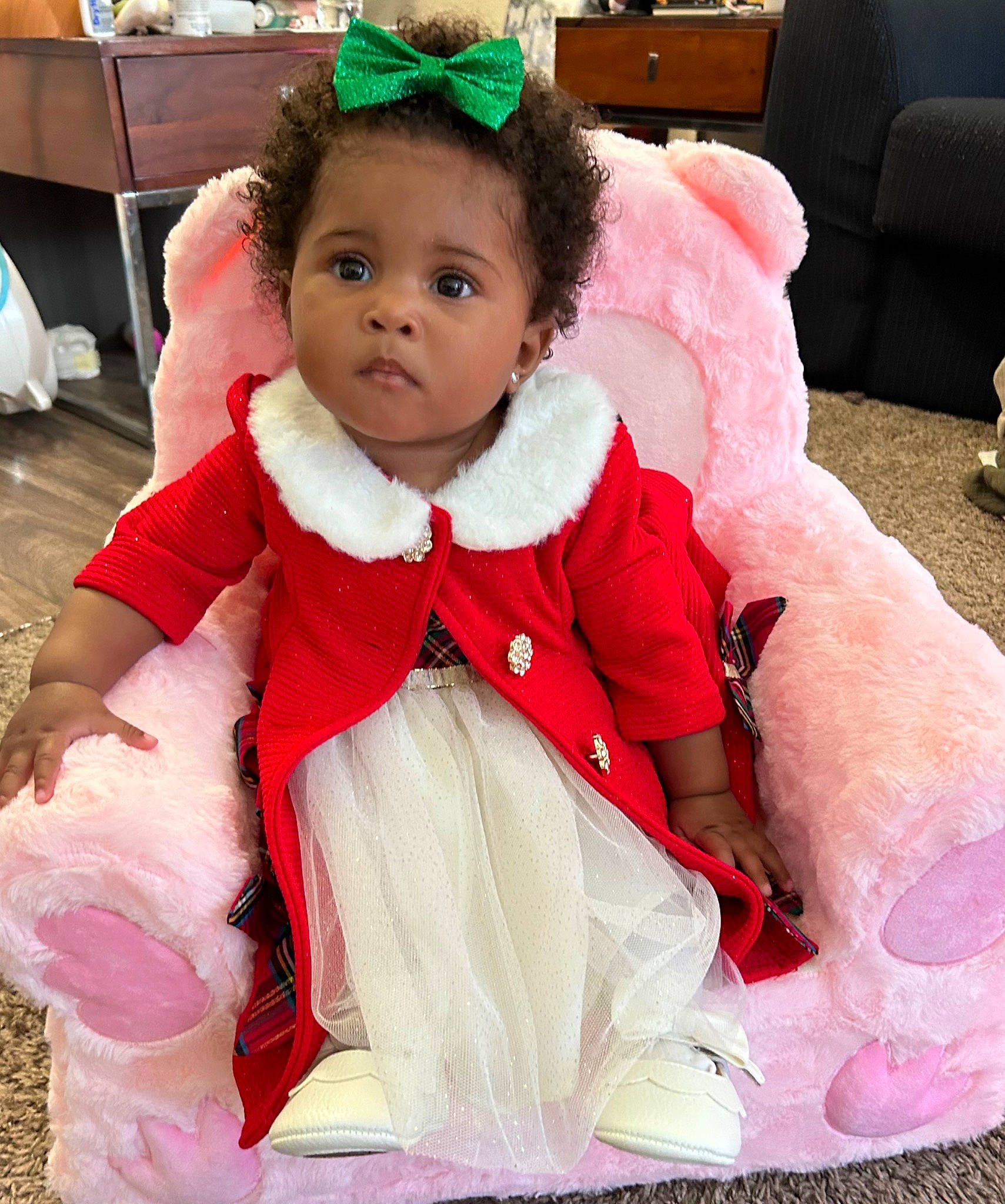 Journi joined the competition — help win amazing prizes! baby_toddler_clothing, bow_tie, child, collar, costume, costume_hat, event, face, fashion_accessory, fictional_character, fun, fur, glove, green, happy, holiday, person, pink, sleeve, toddler