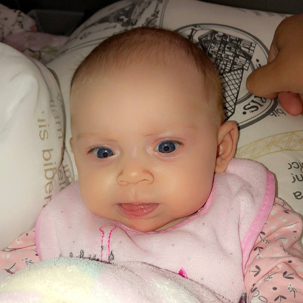 Kaydence is registered to the contest to win money with this photo: cheek, chin, comfort, eye, eyebrow, eyelash, face, facial_expression, forehead, head, iris, lip, mouth, nose, organ, person, skin, smile, textile, vertebrate