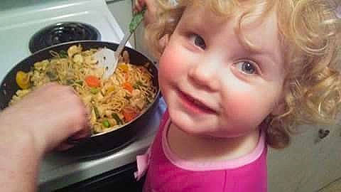 Katarina is registered to the contest to win money with this photo: breakfast, cuisine, dish, eating, food, human_action, lunch, meal, toddler