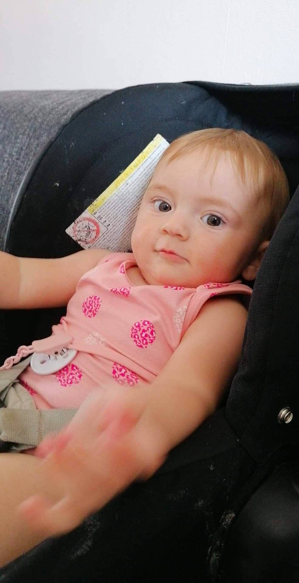 Kailly participe au concours pour gagner de l'argent avec cette photo : baby, baby_products, beauty, car_seat, cheek, child, eye, head, lip, person, pink, product, skin, toddler