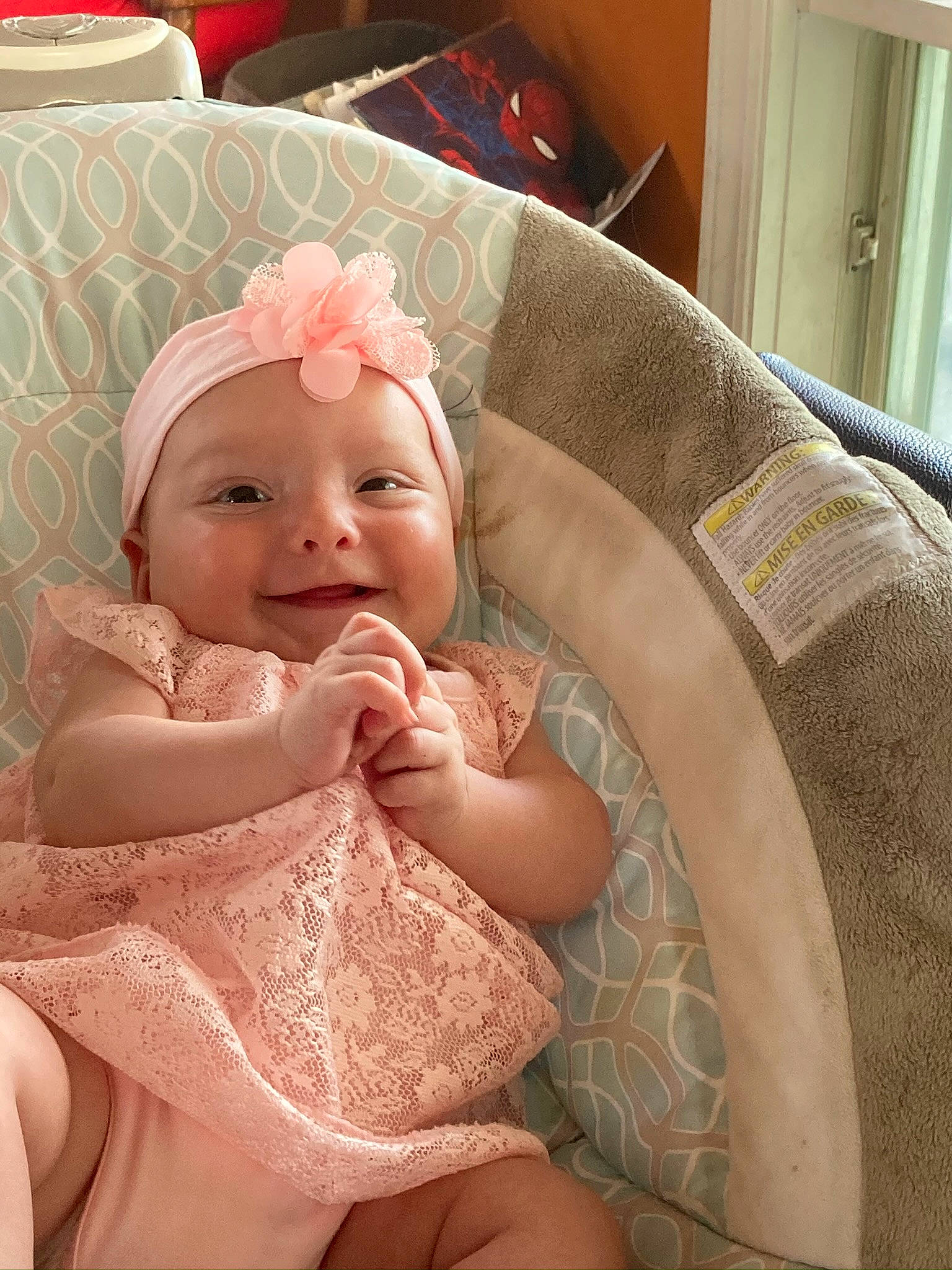 Abbygaëlle Vachon participe au concours pour gagner de l'argent avec cette photo : baby, baby_products, baby_toddler_clothing, chair, cheek, child, comfort, dress, eyebrow, face, fashion_accessory, finger, happy, head, headband, headwear, joy, lip, mouth, person