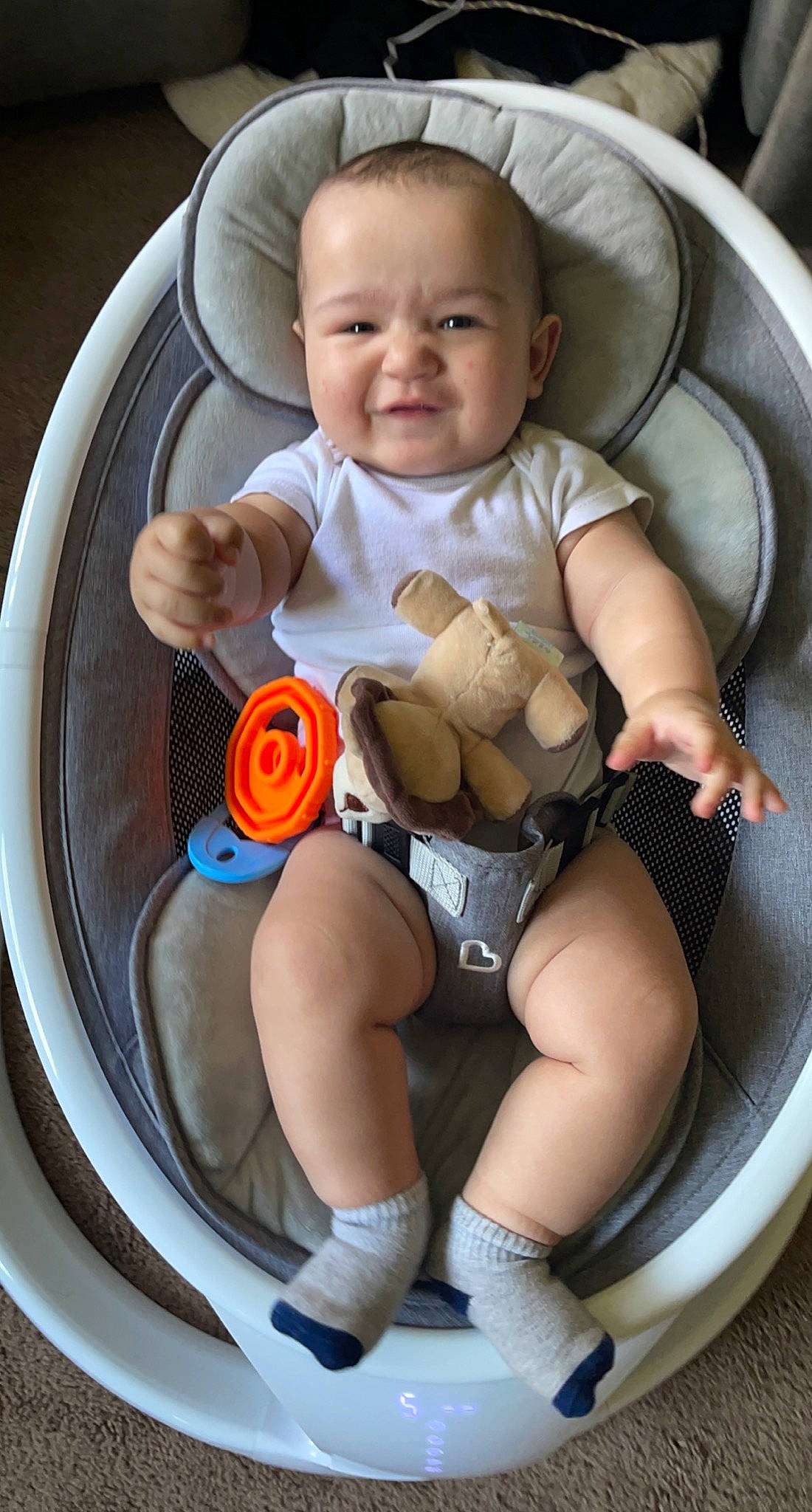 Raymond is registered to the contest to win money with this photo: auto_part, baby, baby_carriage, baby_safety, baby_toddler_clothing, child, comfort, hand, joy, knee, leg, organ, person, product, skin, smile, sneakers, thigh, thumb, tire