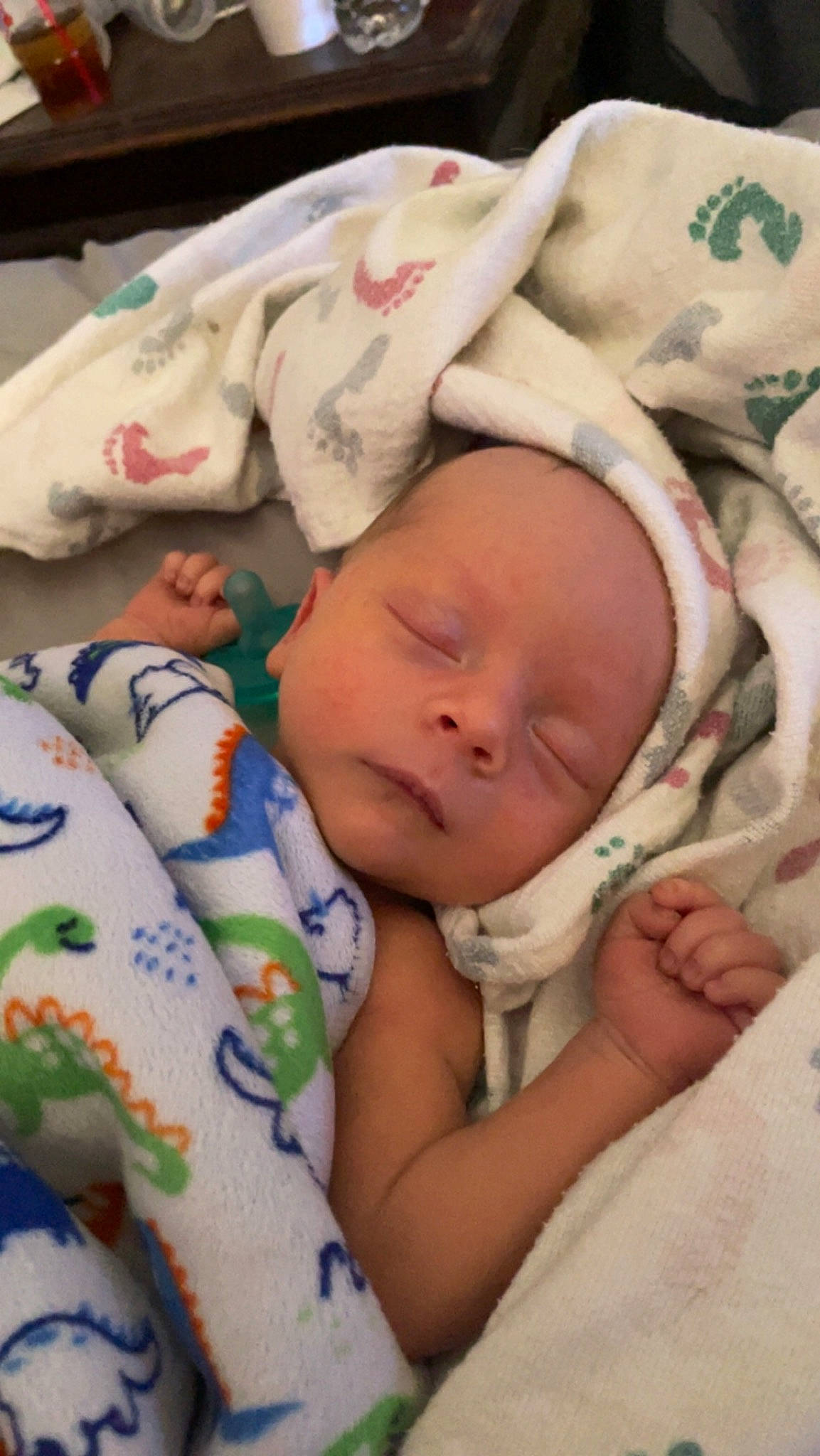 Acen is registered to the contest to win money with this photo: baby, baby_products, baby_sleeping, baby_toddler_clothing, bedtime, carmine, cheek, child, comfort, flesh, linens, mammal, mouth, nap, pattern, person, room, skin, textile, toddler