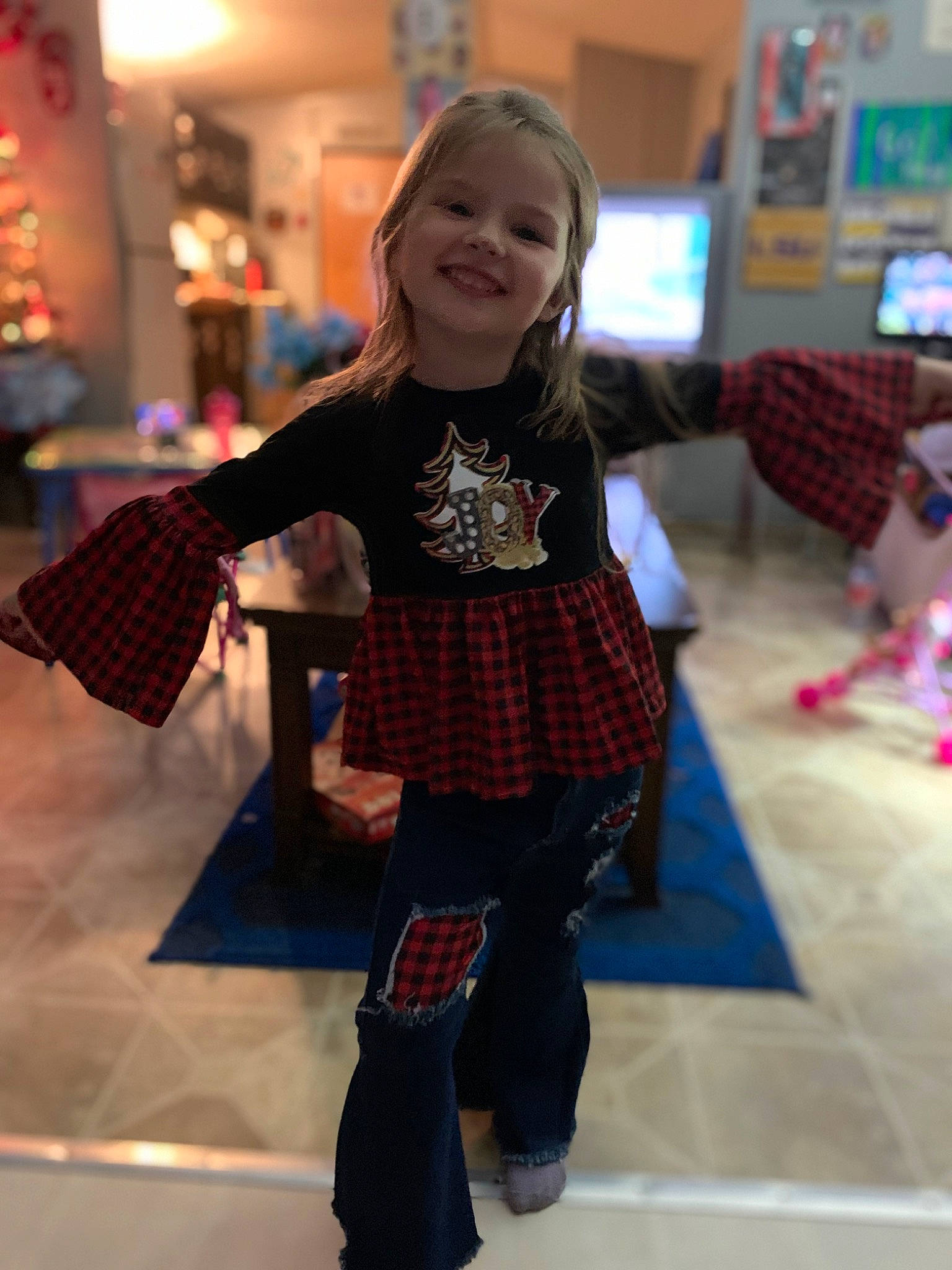 Hadleigh is registered to the contest to win money with this photo: entertainment, event, fashion, fashion_design, flooring, fun, hairstyle, happy, joint, joy, leisure, pattern, person, plaid, recreation, sleeve, smile, sock, standing, street_fashion
