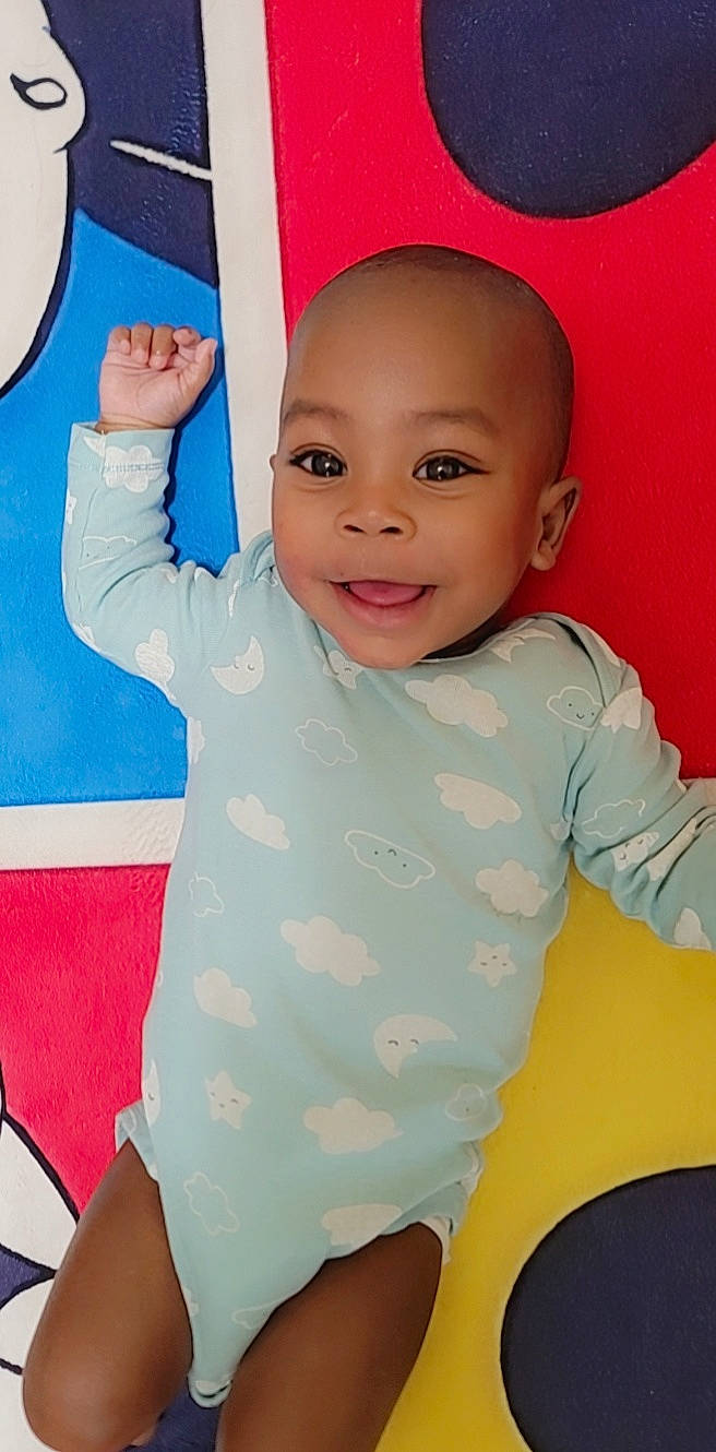 Brenden joined the competition — help win amazing prizes! arm, cheek, comfort, face, facial_expression, gesture, hairstyle, happy, head, human, human_body, joint, joy, mouth, nose, organ, person, product, skin, sleeve