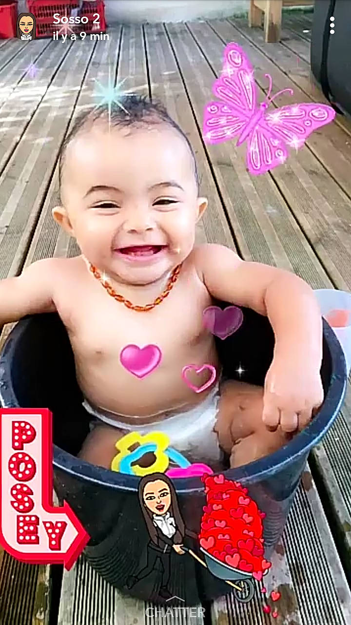 Ayana participe au concours pour gagner de l'argent avec cette photo : abdomen, child, fun, girl, happiness, headwear, joy, person, pink, product, smile, toddler, trunk