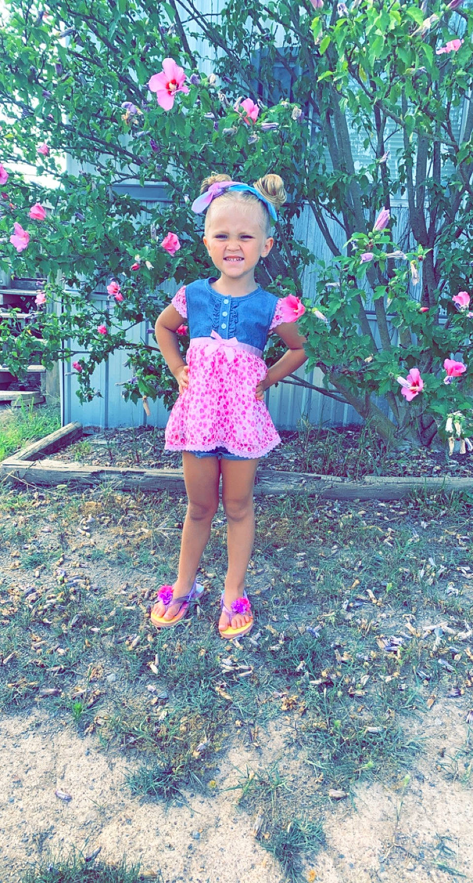 Haileigh is registered to the contest to win money with this photo: anger, baby_toddler_clothing, beauty, electric_blue, face, flower, grass, happy, leaf, leisure, magenta, people_in_nature, person, petal, pink, plant, purple, shoe, sleeve, smile