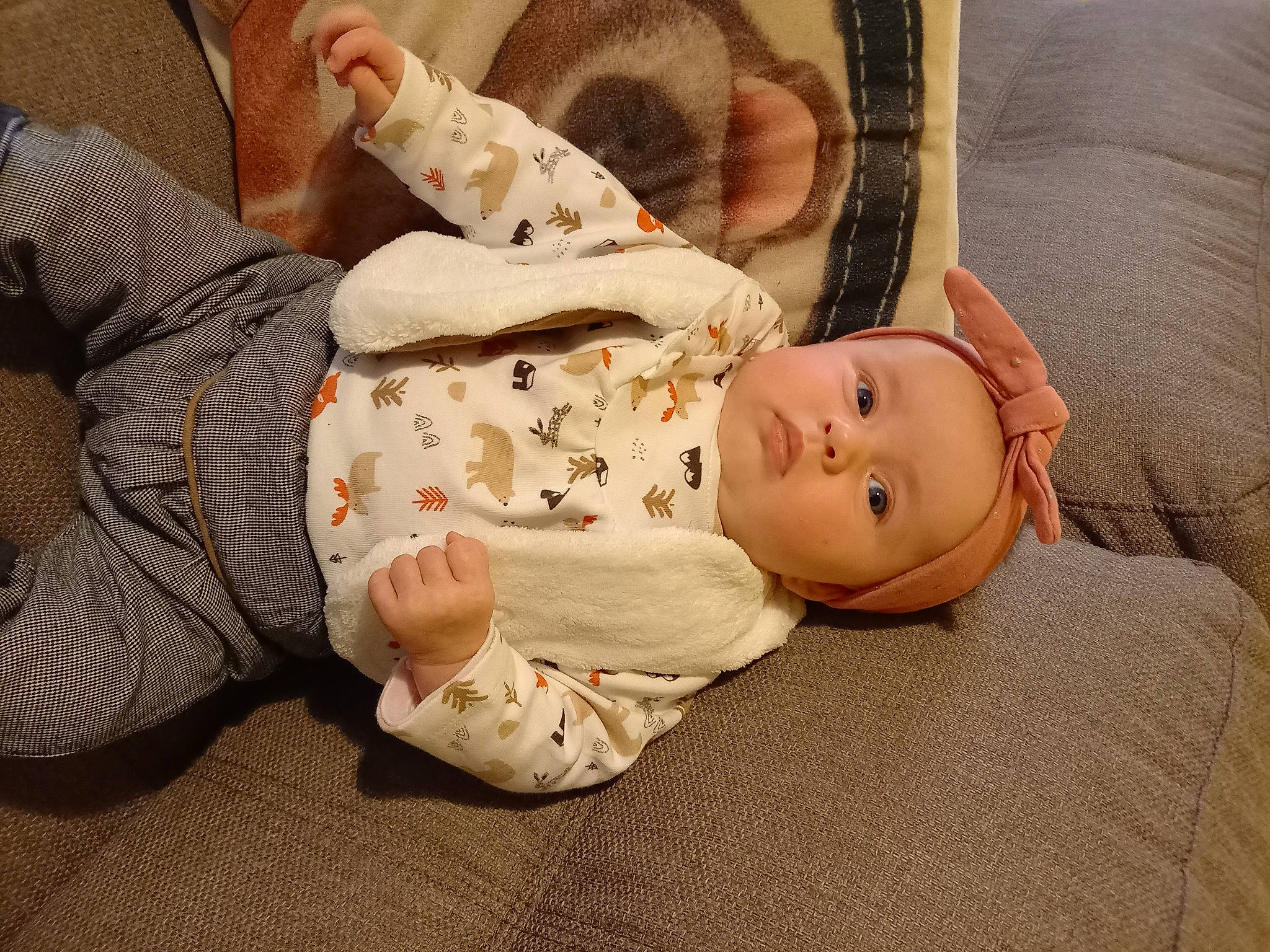 Maïwenn a rejoint le concours — aidez-le/la à gagner de superbes lots ! baby, baby_products, baby_sleeping, baby_toddler_clothing, cheek, child, comfort, finger, foot, hand, headwear, linens, nap, pattern, person, room, sitting, skin, sleep, sleeve