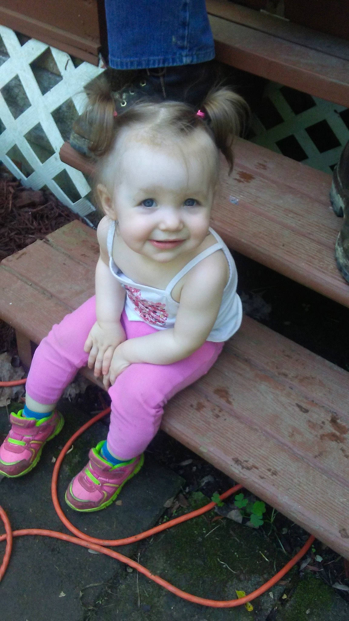 Cambria is registered to the contest to win money with this photo: baby, cheek, child, fawn, fun, joy, person, pink, play, sitting, skin, smile, toddler