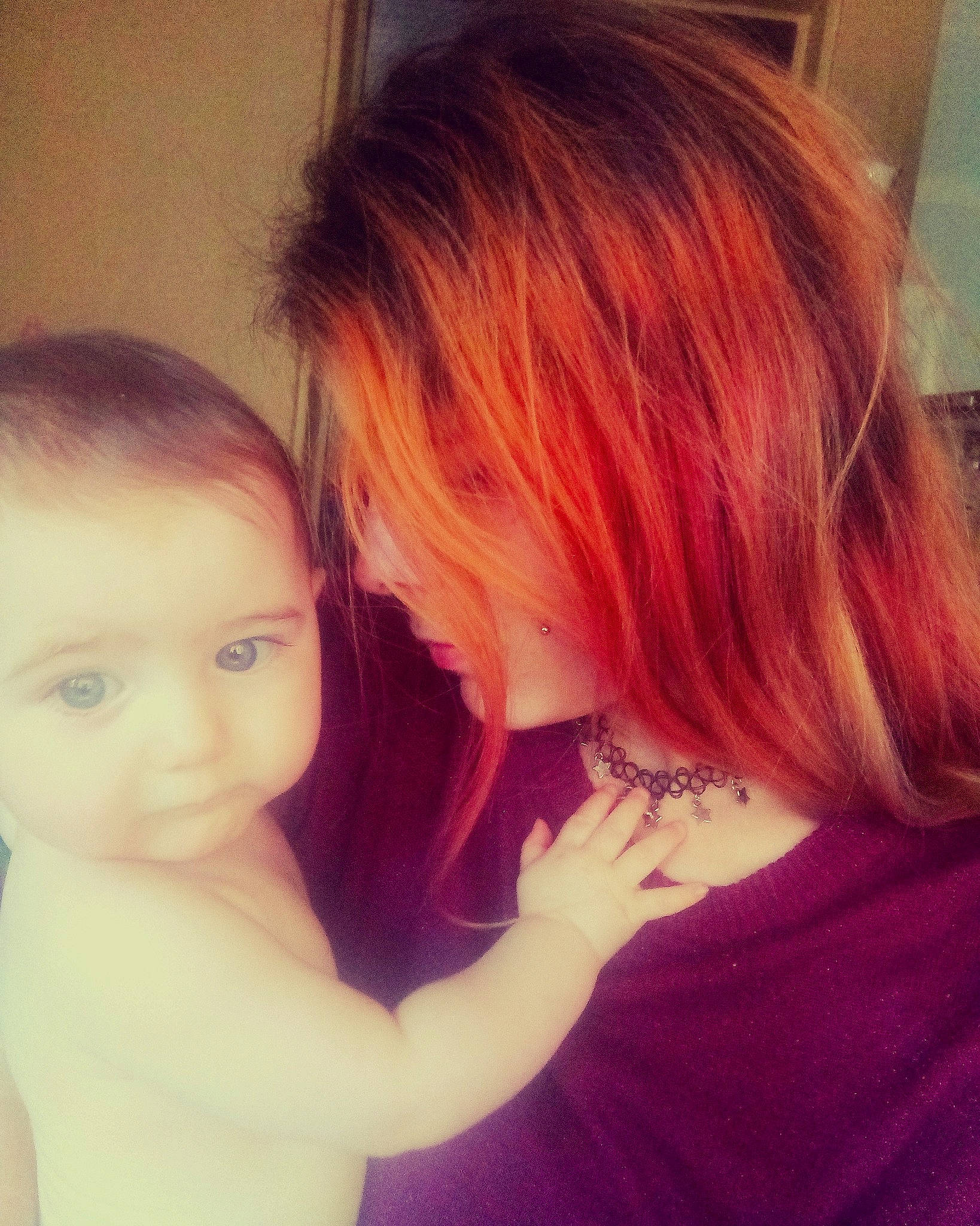 Leyna a rejoint le concours — aidez-le/la à gagner de superbes lots ! beauty, blond, bob_cut, brown_hair, child, chin, face, forehead, hair, hair_coloring, hairstyle, layered_hair, lip, long_hair, nose, person, photography, red_hair, selfie, smile