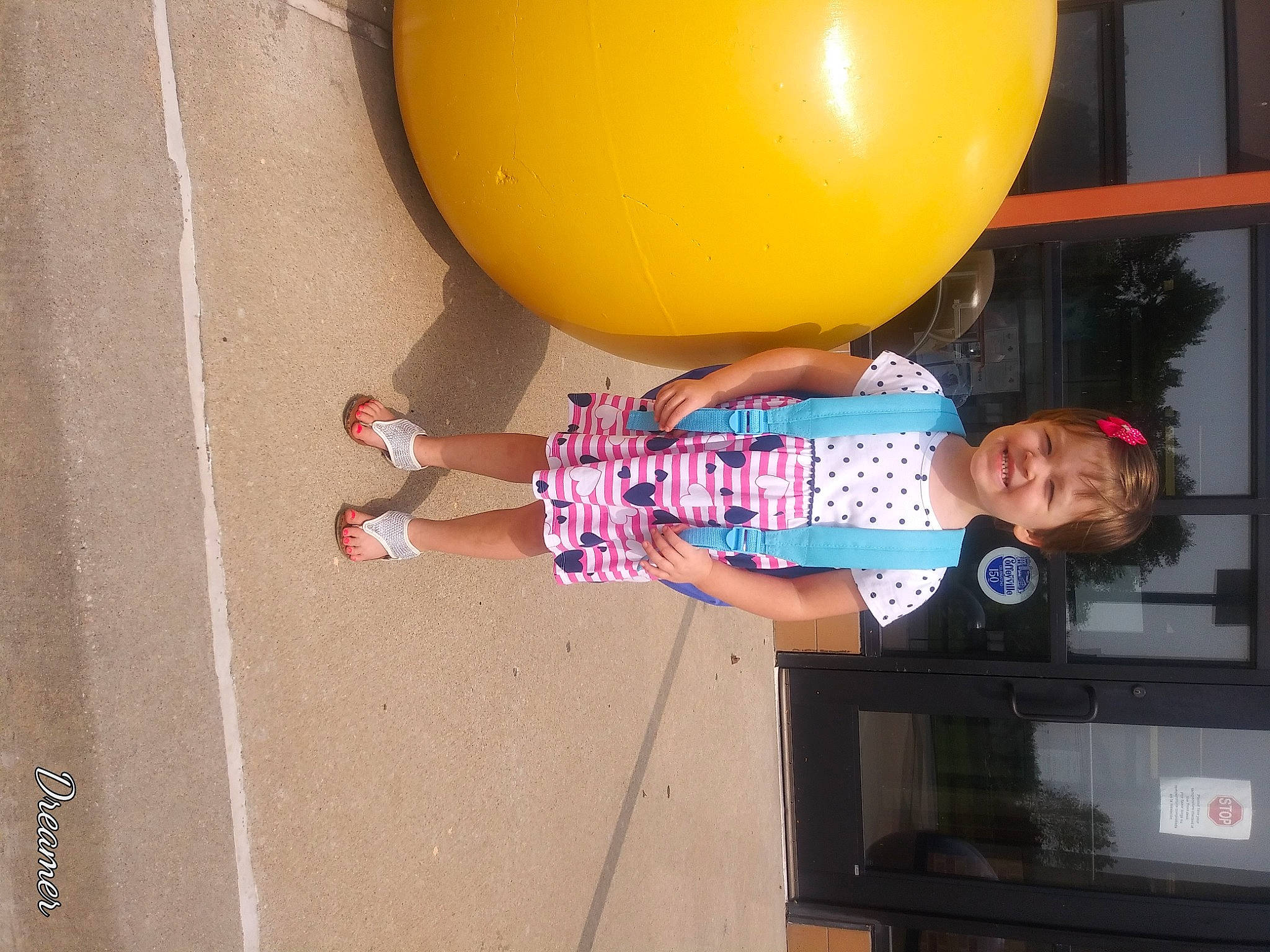 Saphira is registered to the contest to win money with this photo: balance, ball, balloon, calf, chest, child, foot, fun, human_leg, joy, knee, leg, leisure, magenta, party_supply, person, physical_fitness, pink, play, recreation