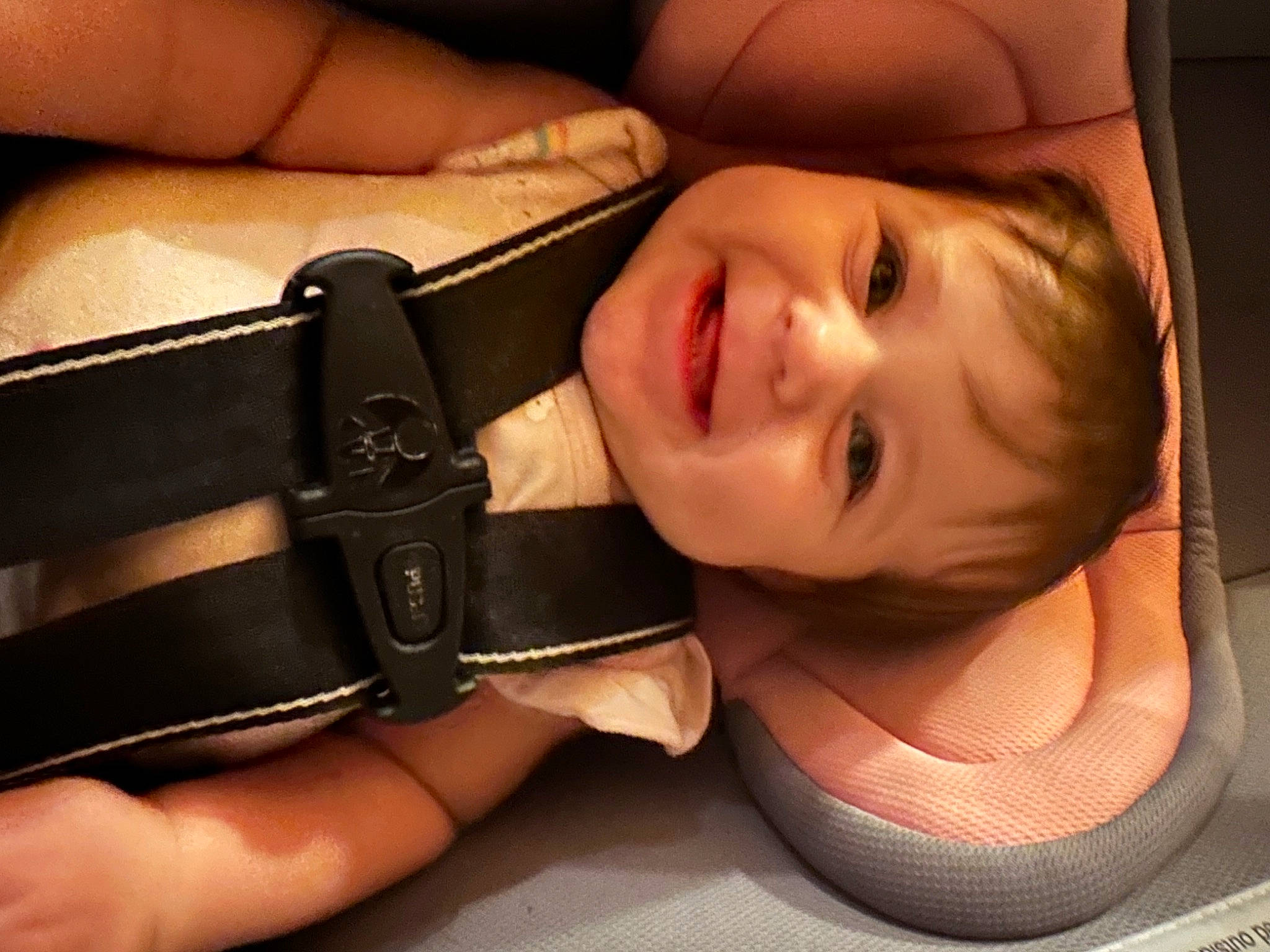 Autumn is registered to the contest to win money with this photo: cheek, chest, child, comfort, eyebrow, eyelash, finger, gesture, hand, happy, human_body, joy, lip, mouth, nail, person, skin, smile, sunglasses, thumb