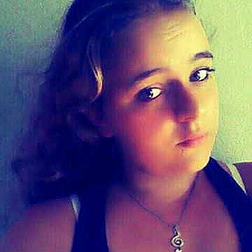 Julie participe au concours pour gagner de l'argent avec cette photo :