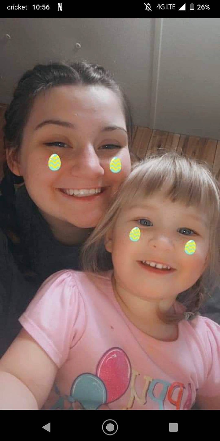 Brandy is registered to the contest to win money with this photo: cheek, chin, eye, eyebrow, eyelash, face, facial_expression, forehead, fun, hair, hairstyle, happy, head, iris, joy, lip, mouth, nose, person, skin