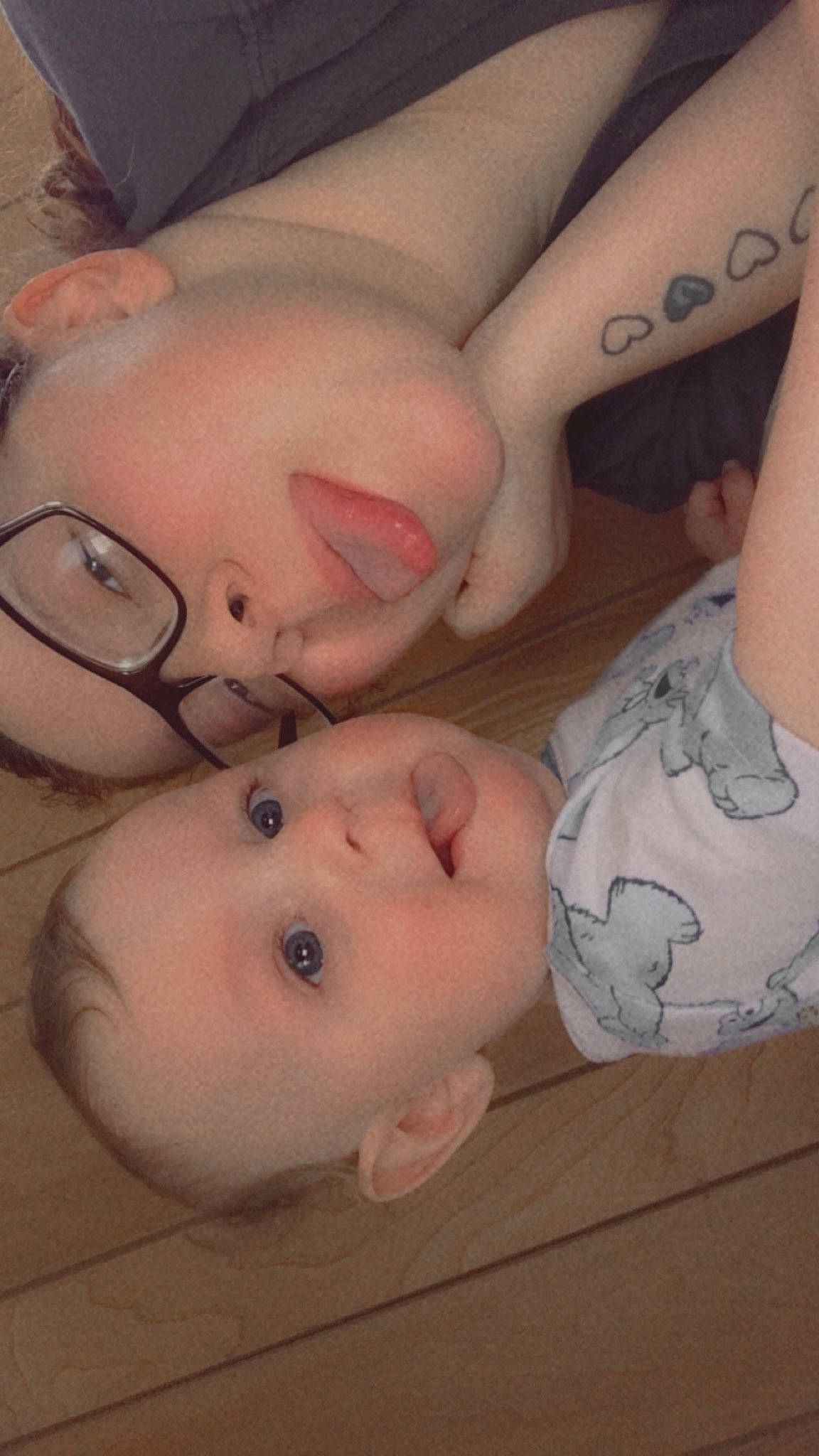 Kinsley is registered to the contest to win money with this photo: cheek, chin, eye, eyebrow, facial_expression, forehead, gesture, hairstyle, head, human, iris, lip, mammal, mouth, muscle, neck, nose, person, product, skin