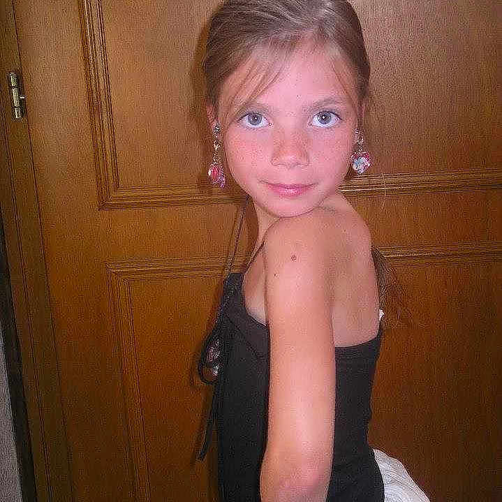 Clara a rejoint le concours — aidez-le/la à gagner de superbes lots !