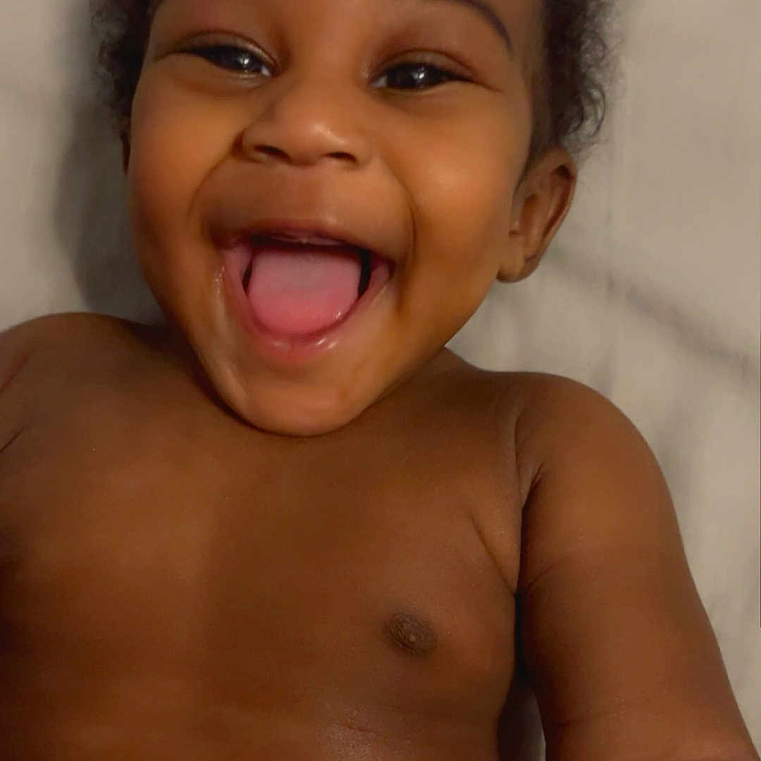 Caree is registered to the contest to win money with this photo: baby, babylaughing, bodypart, face, happy, head, laughing, mouth, person, photography, portrait, smile