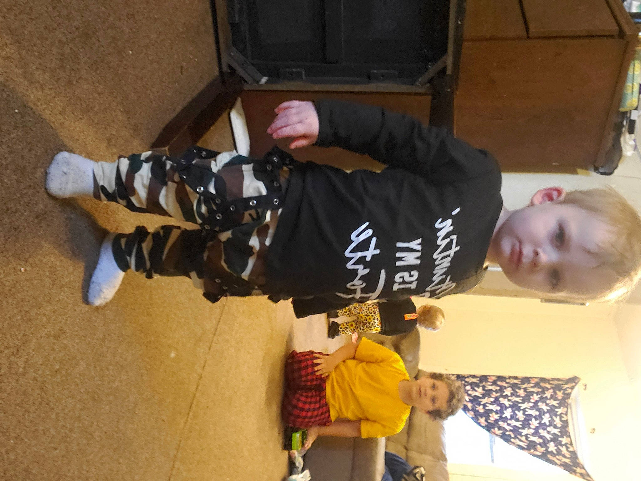 Dorian is registered to the contest to win money with this photo: person